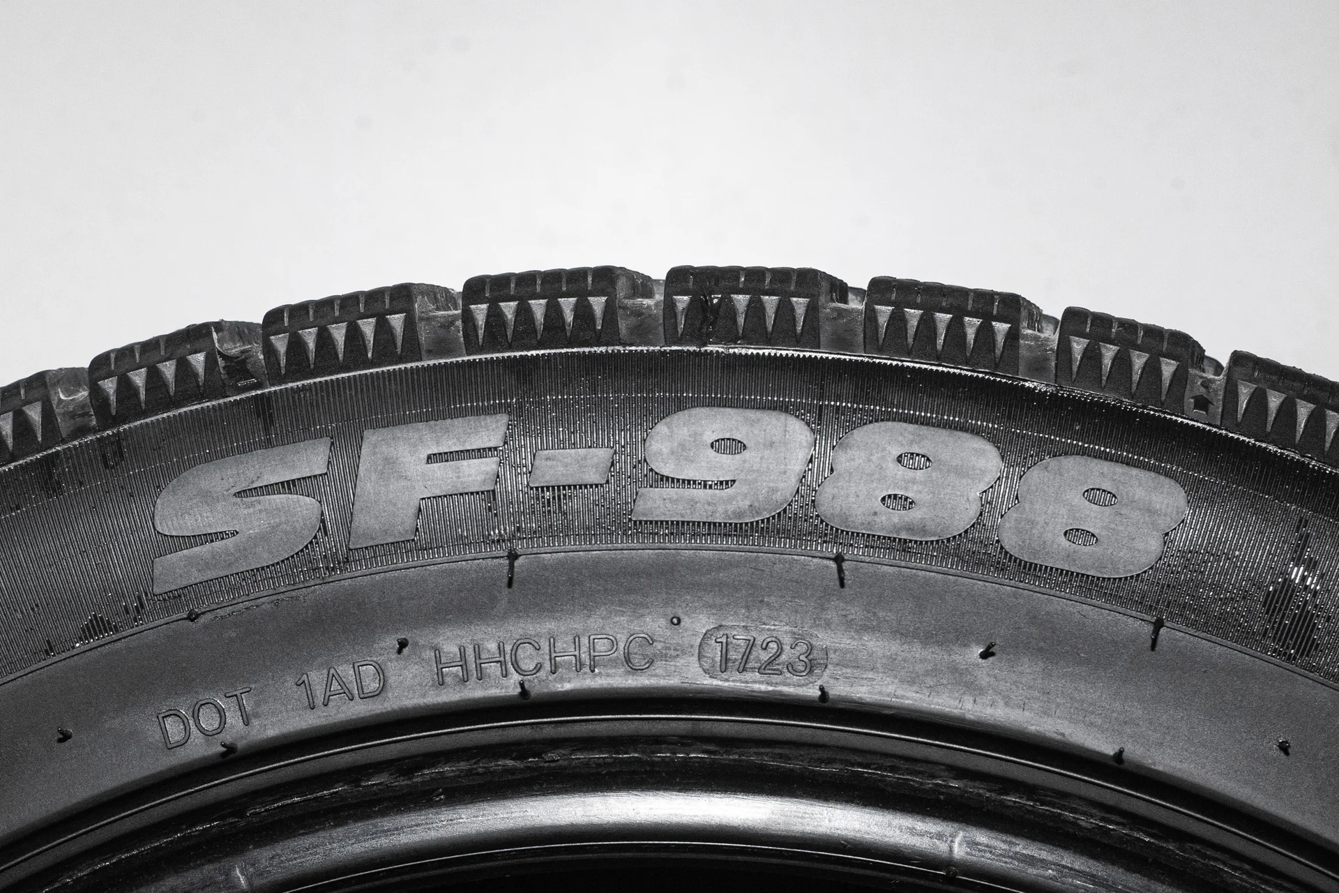 Sunfull SF-988 215/55 R18 95H - миниатюра 7