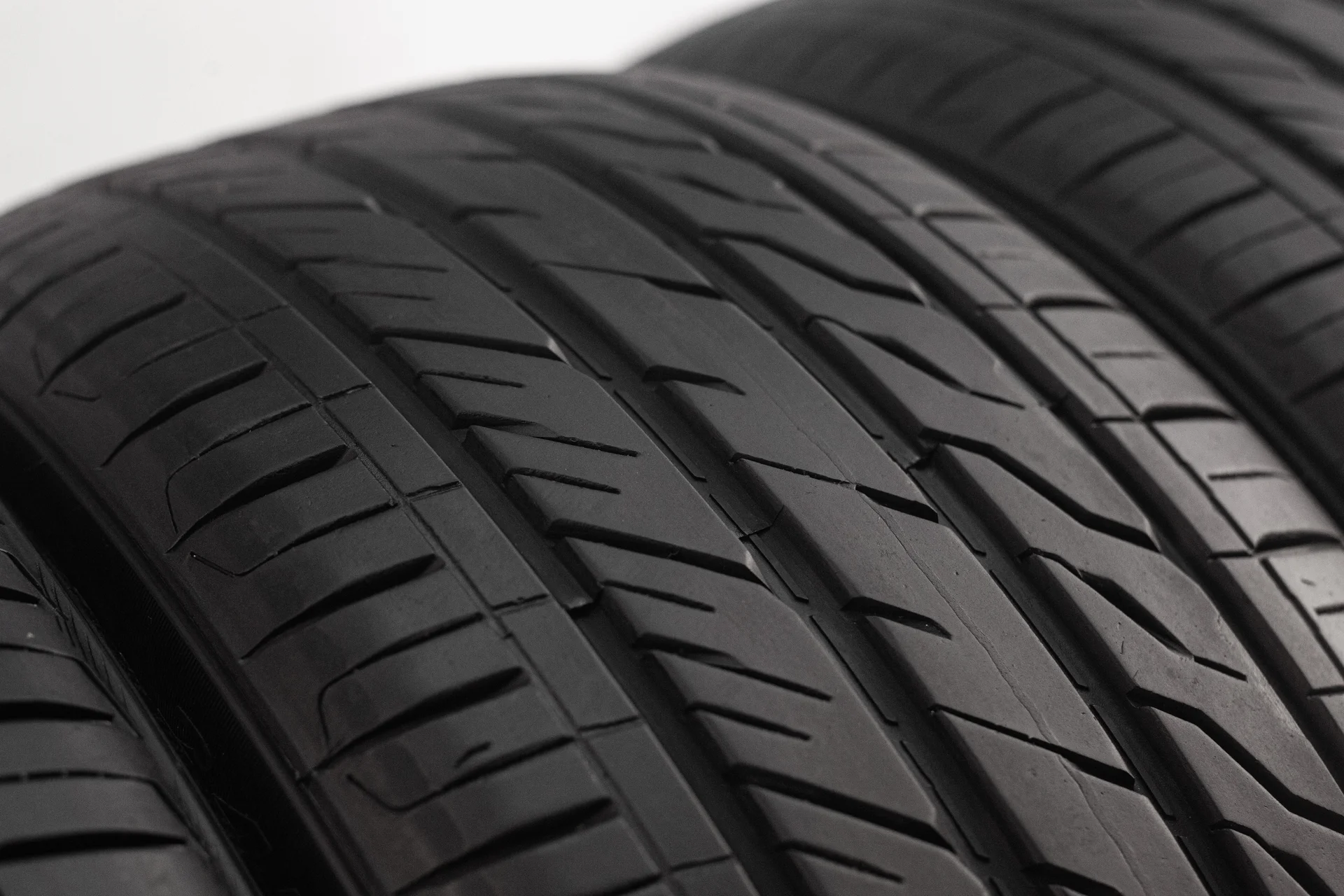 Landsail LS588 SUV 245/45 R20 103W - миниатюра 3