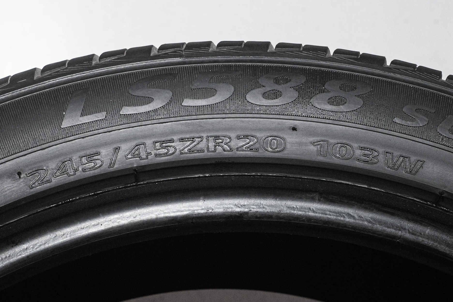 Landsail LS588 SUV 245/45 R20 103W - миниатюра 8