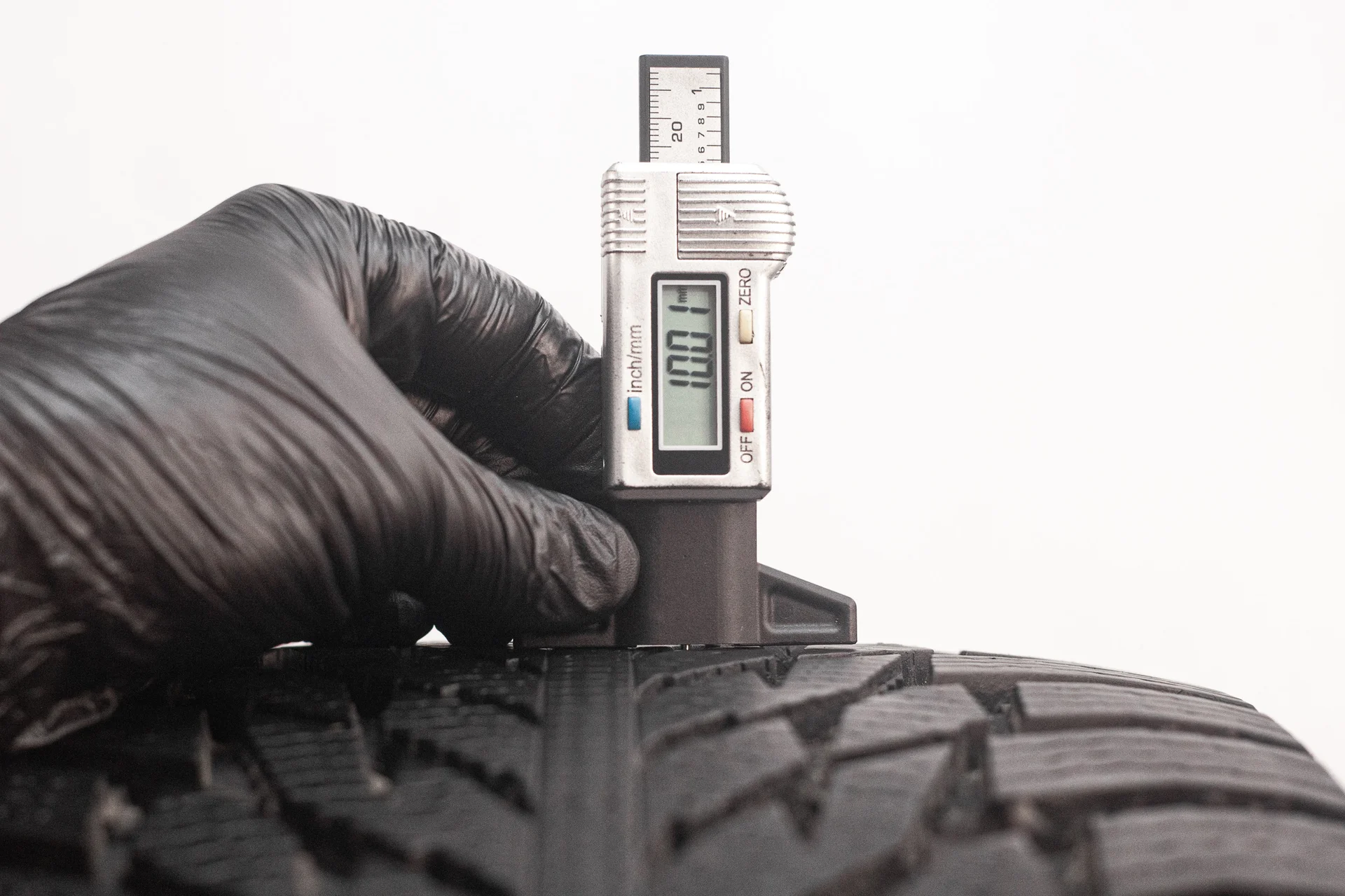 Ikon Autograph Snow 3 SUV 265/45 R21 108T - миниатюра 2