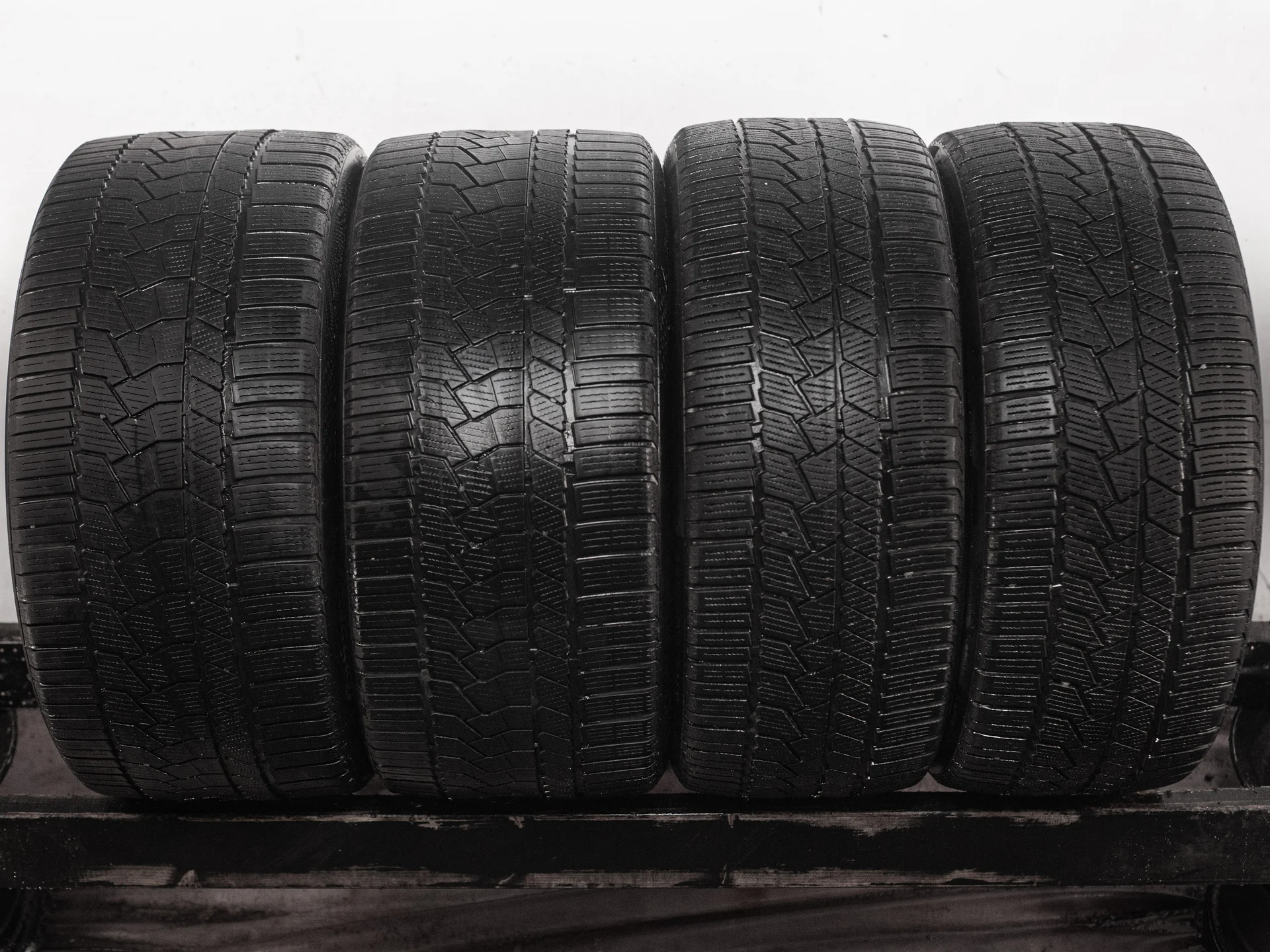 Continental WinterContact TS 860S 245/40 R19 98V + 275/35 R19 100V