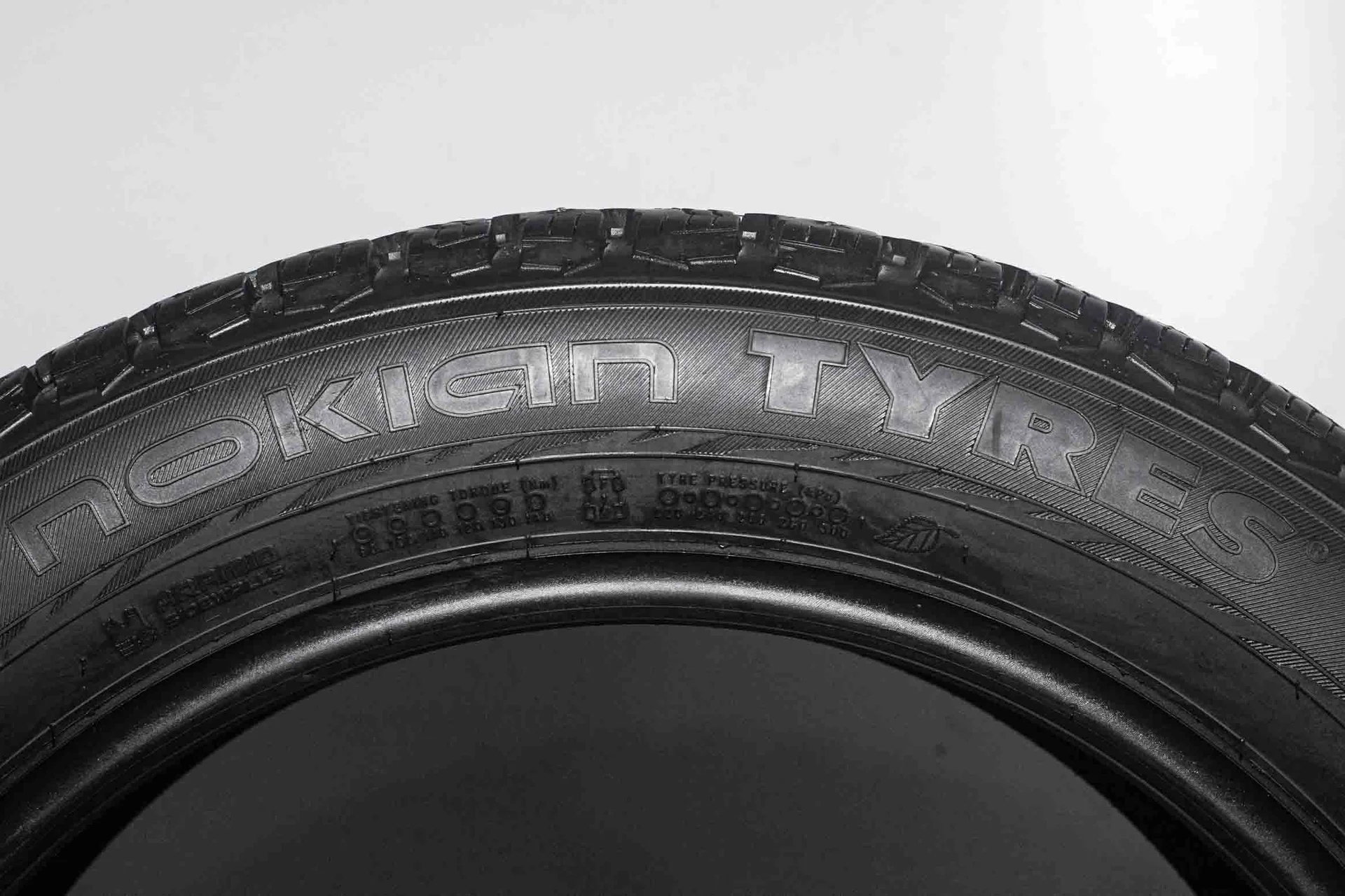 Nokian Hakkapeliitta 9 SUV 215/55 R18 99T XL - миниатюра 9