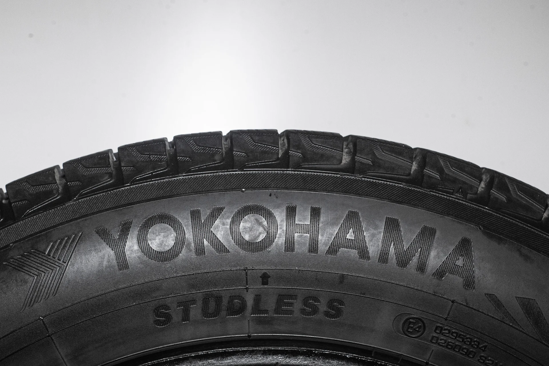Yokohama Ice Guard G075 235/65 R18 106Q - миниатюра 6