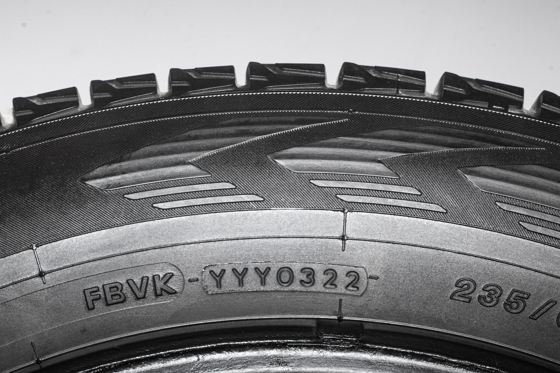 Yokohama Ice Guard G075 235/65 R18 106Q - миниатюра 9