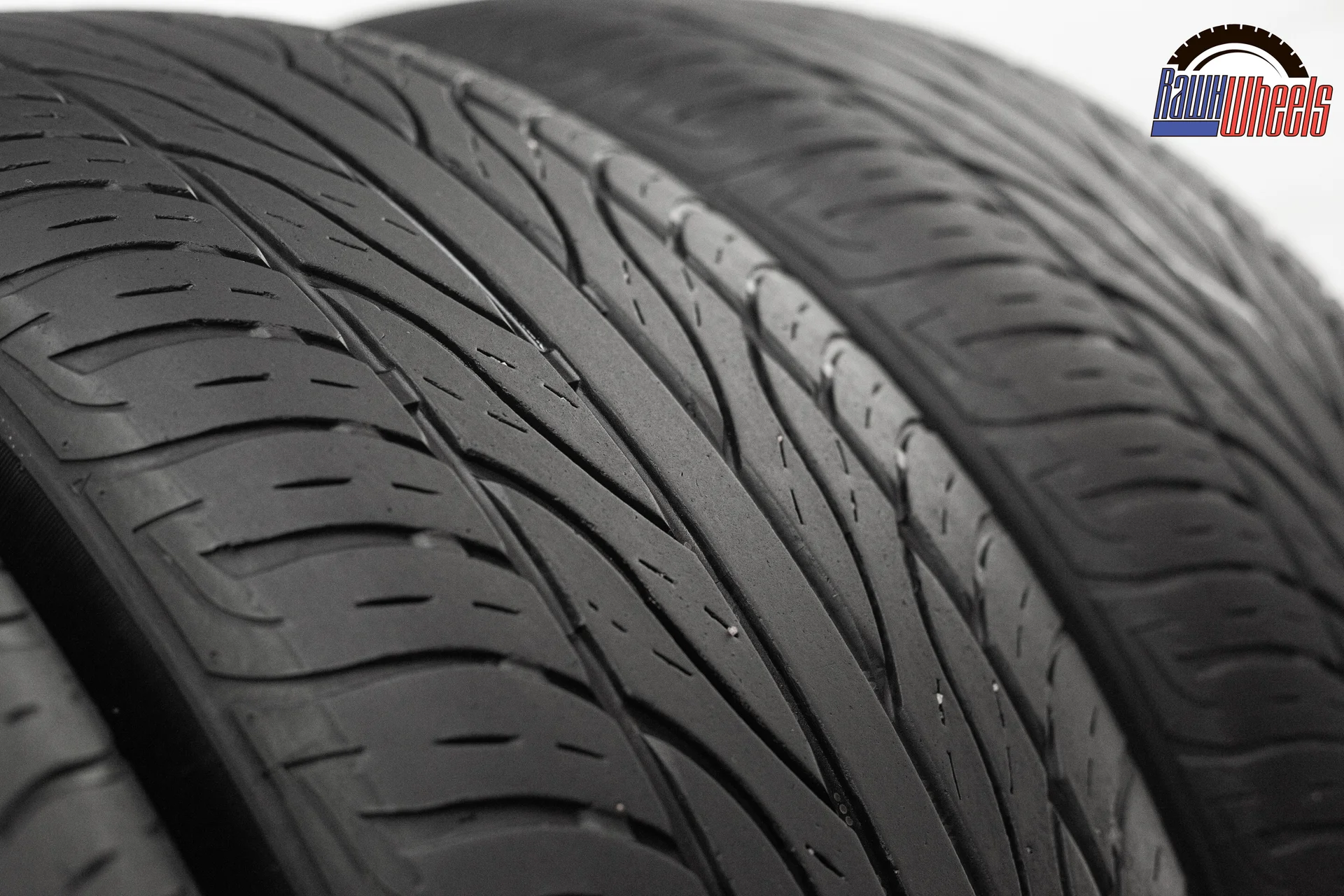 Maxxis MA-Z4S Victra 255/55 R20 110W XL - миниатюра 3
