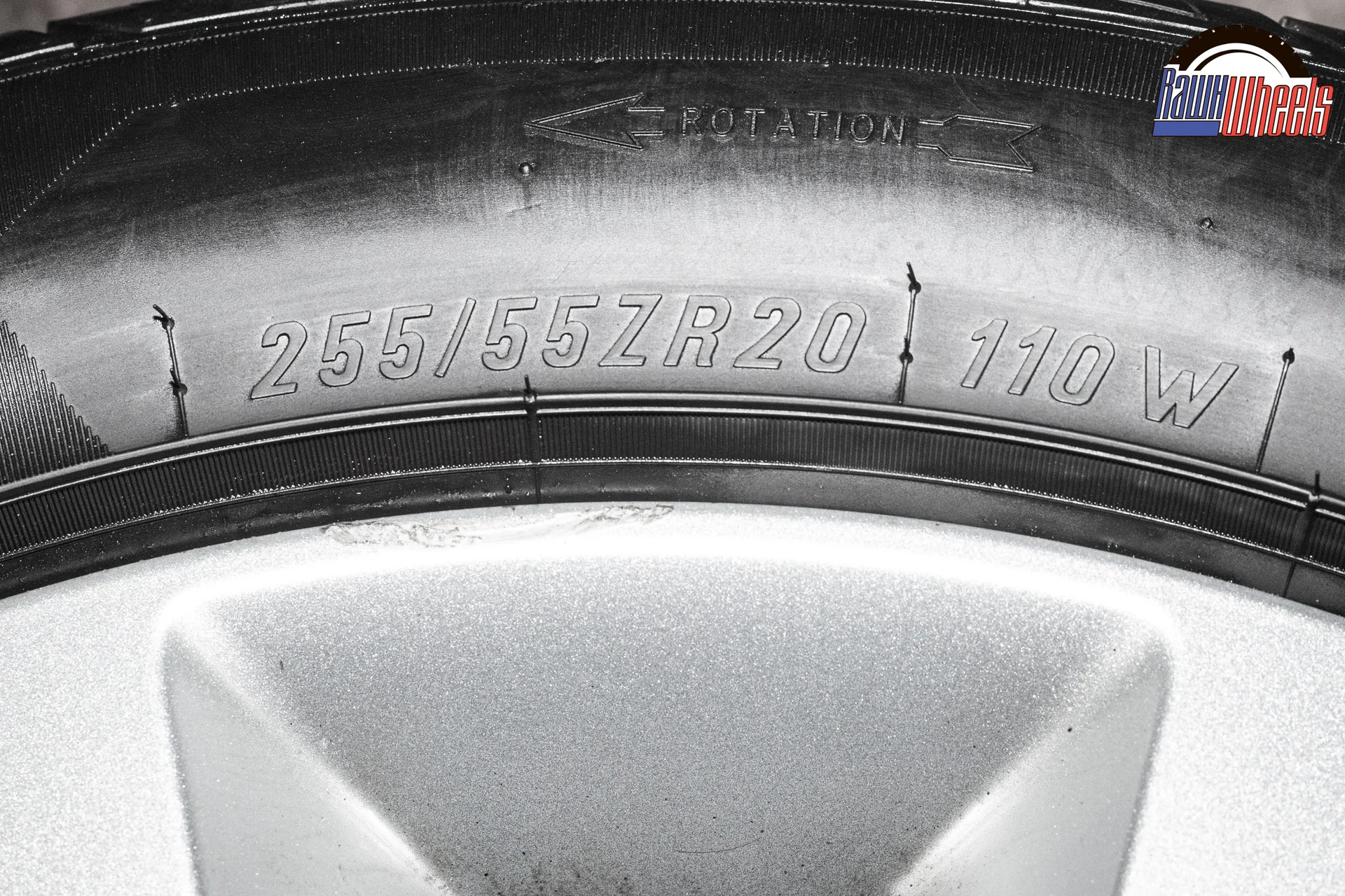 Maxxis MA-Z4S Victra 255/55 R20 110W XL - миниатюра 6
