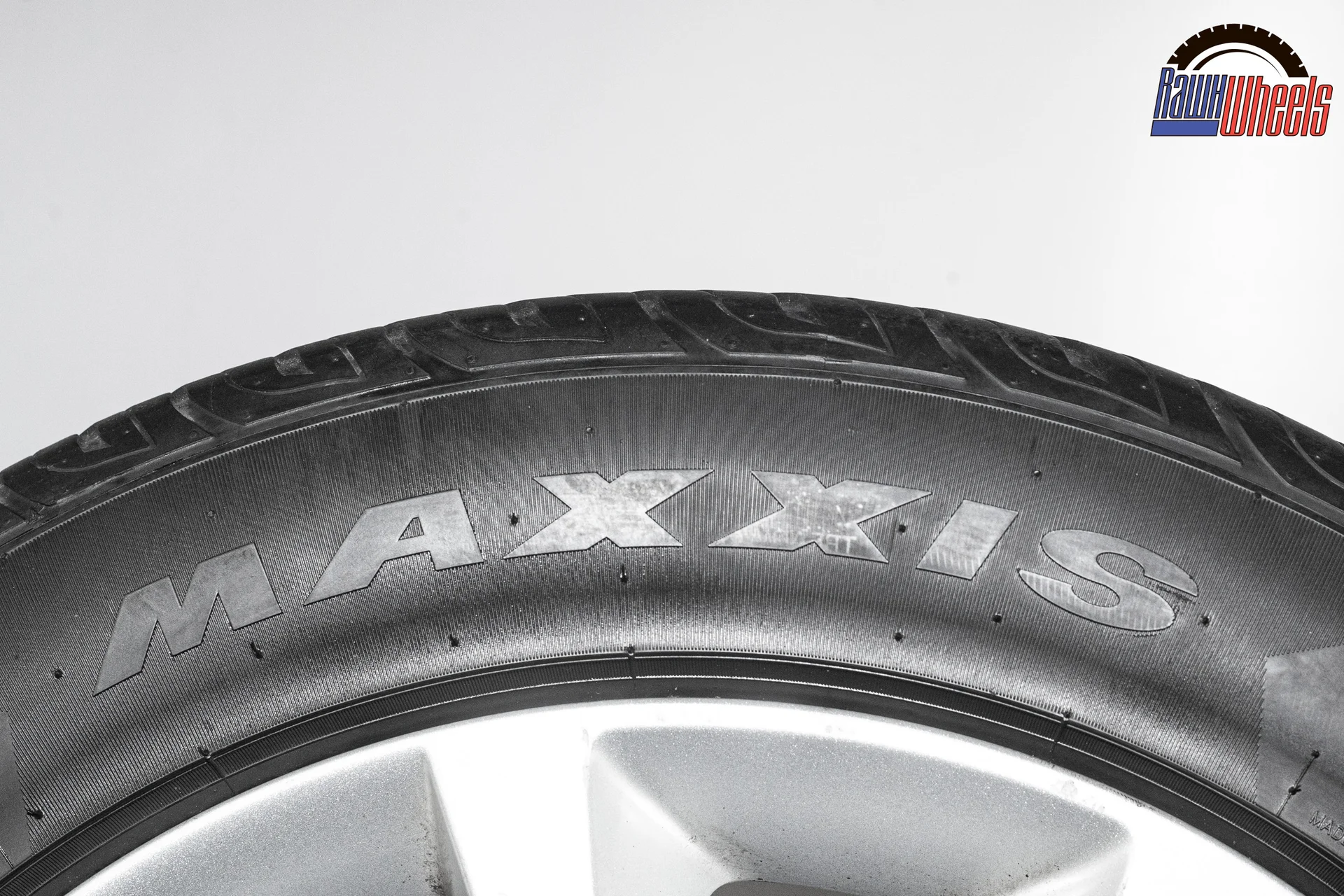 Maxxis MA-Z4S Victra 255/55 R20 110W XL - миниатюра 8