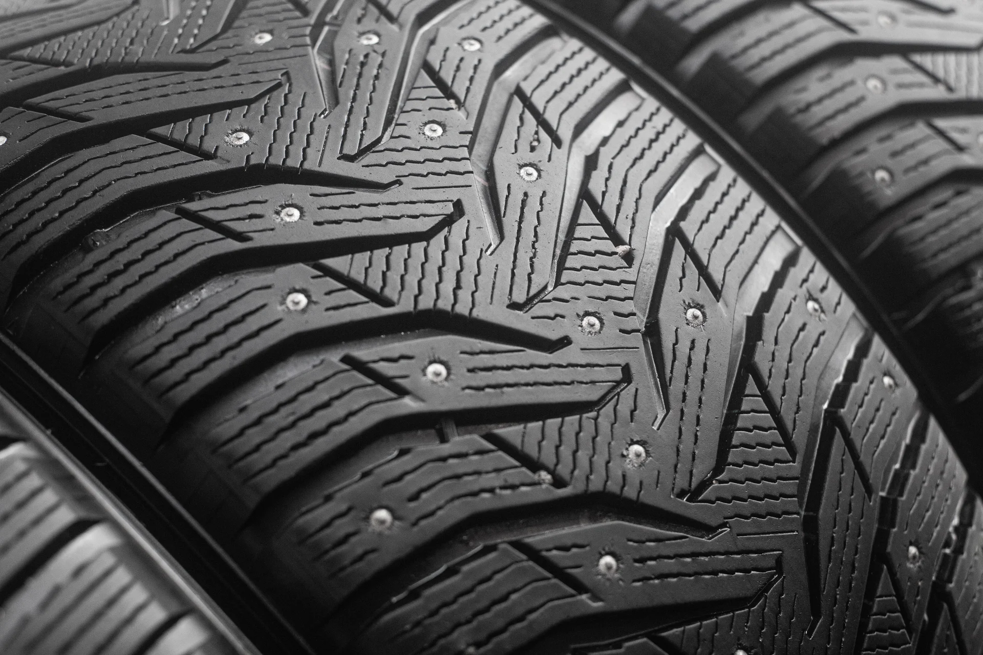 Kumho Wintercraft SUV Ice WS31 265/50 R20 111T XL - миниатюра 3