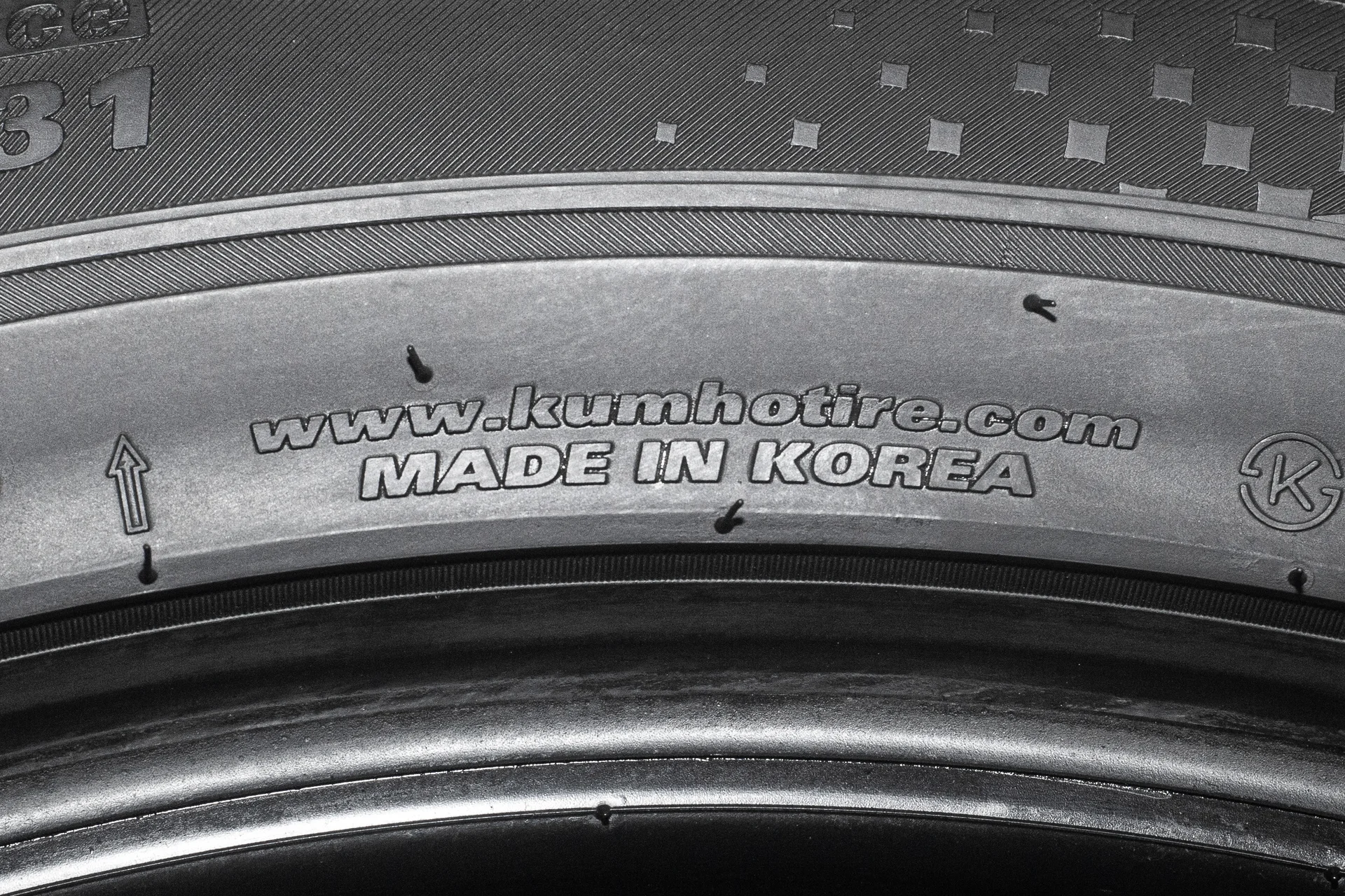 Kumho Wintercraft SUV Ice WS31 265/50 R20 111T XL - миниатюра 7