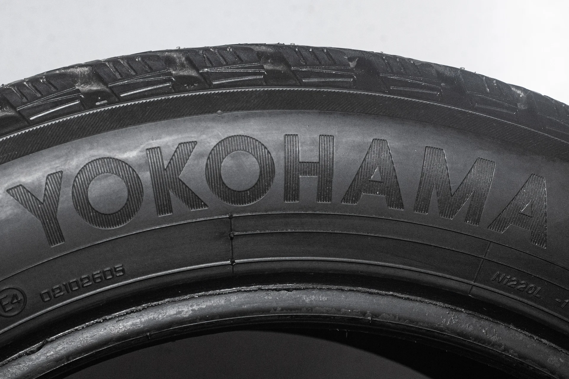 Yokohama Ice Guard IG65 225/55 R17 101T XL - миниатюра 10