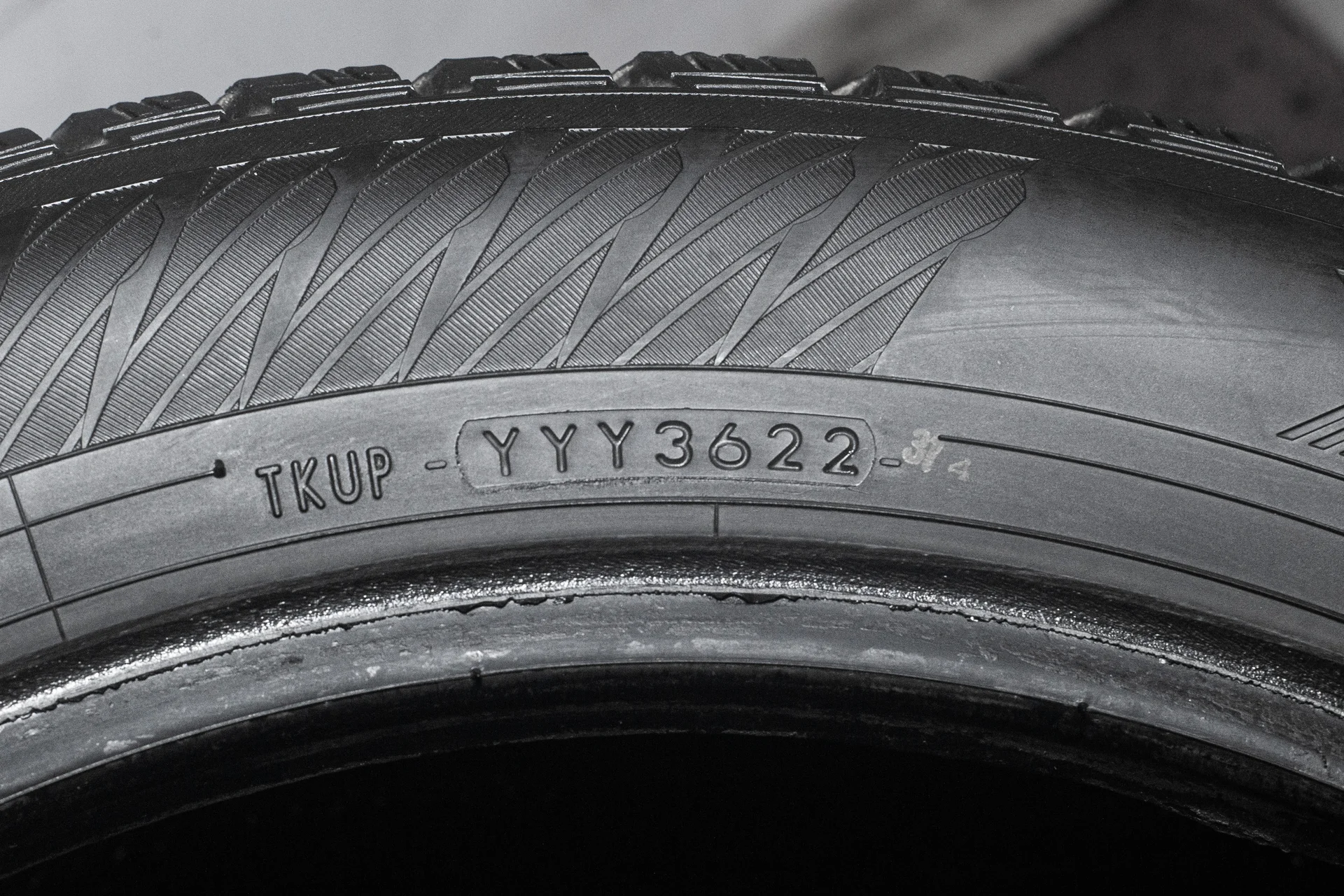 Yokohama Ice Guard IG65 225/55 R17 101T XL - миниатюра 6