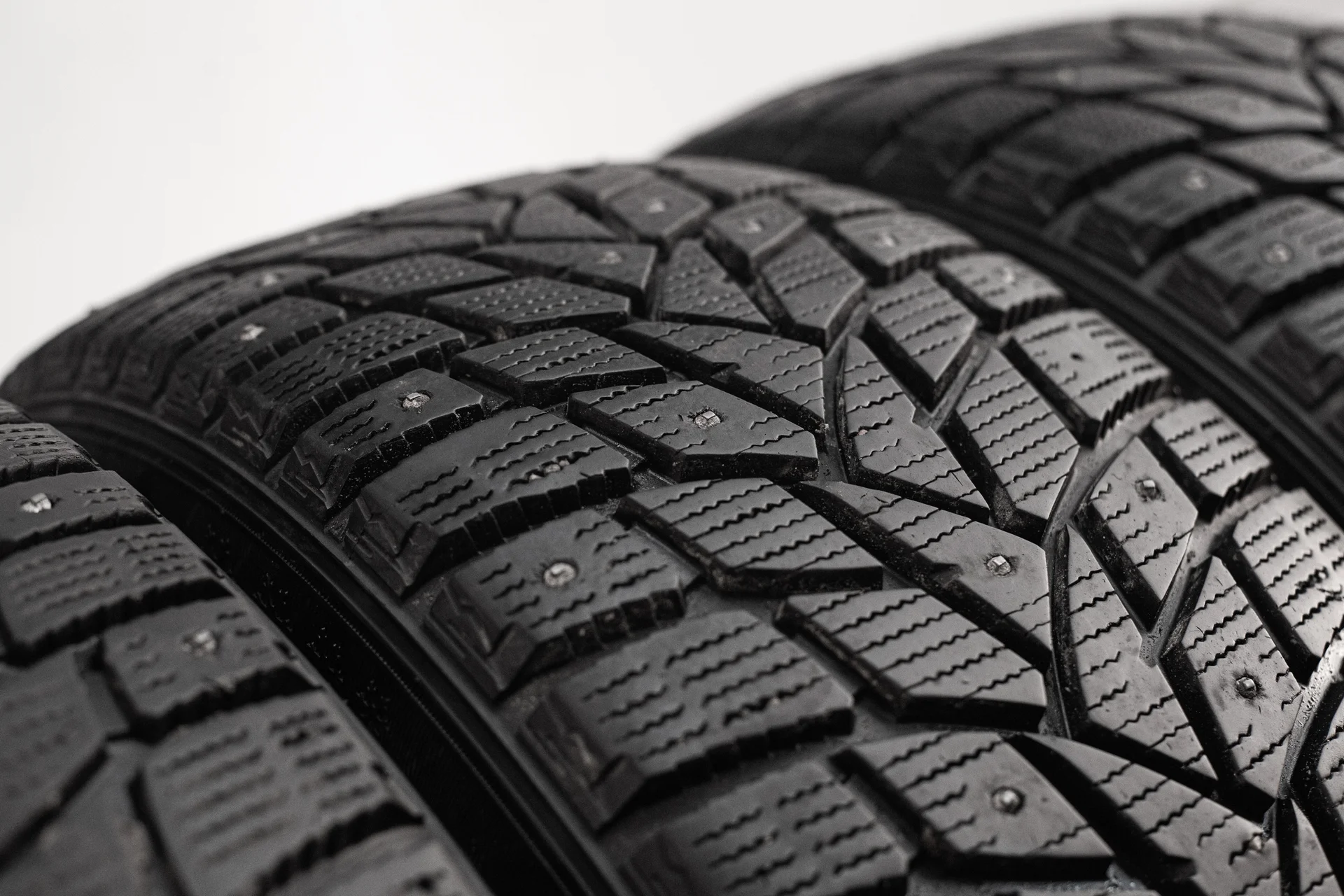 Dunlop SP Winter Ice 02 245/45 R19 102T - миниатюра 3