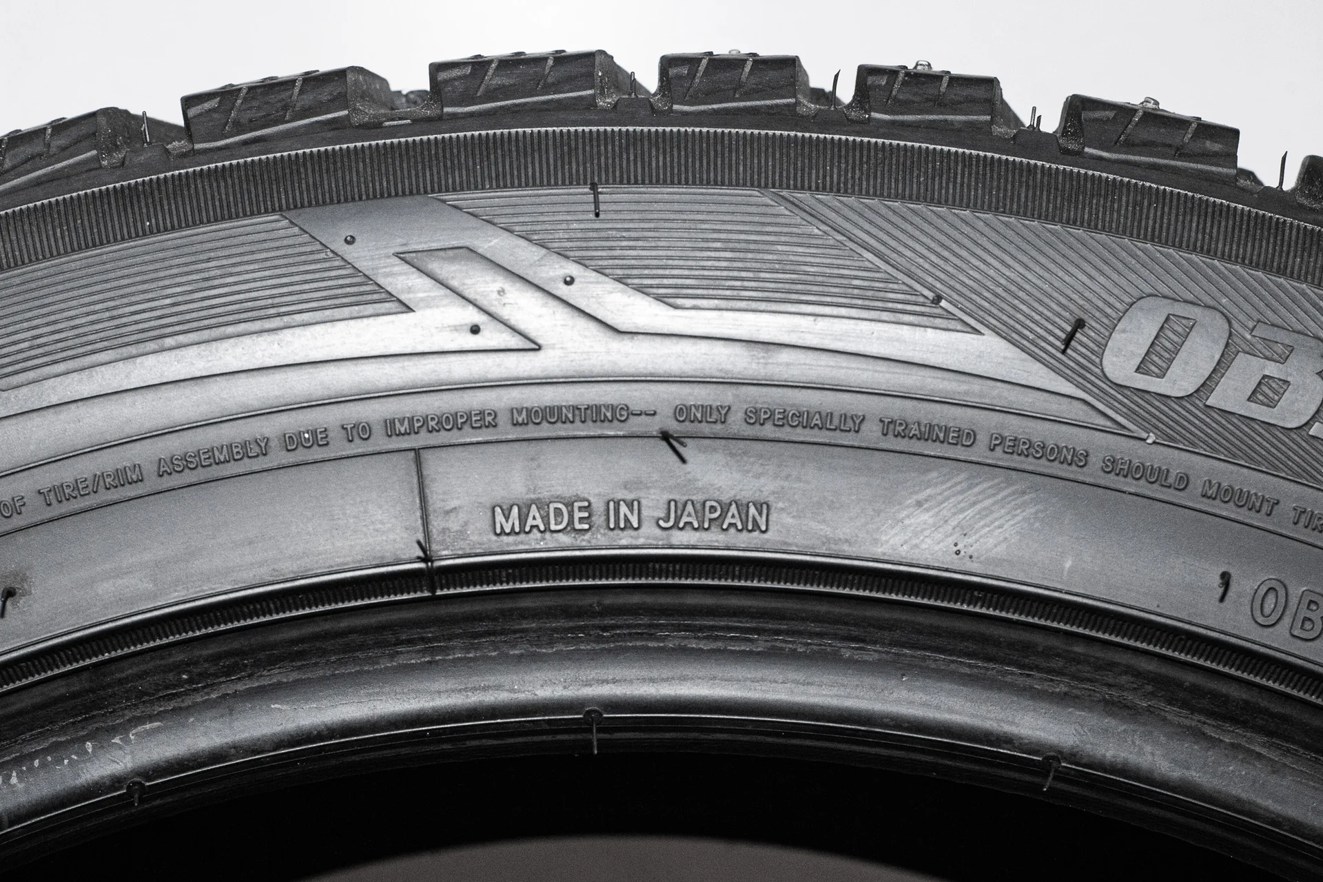 Toyo Observe Ice-Freezer SUV 315/40 R21 111T - миниатюра 10