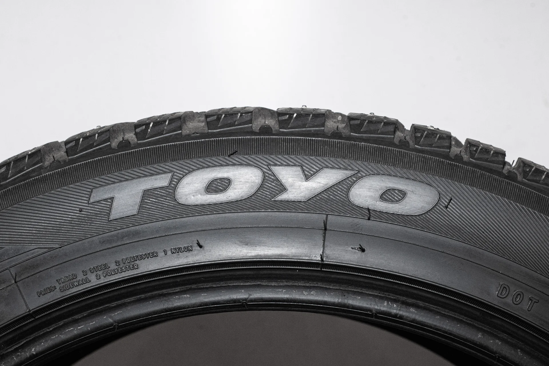 Toyo Observe Ice-Freezer SUV 315/40 R21 111T - миниатюра 6