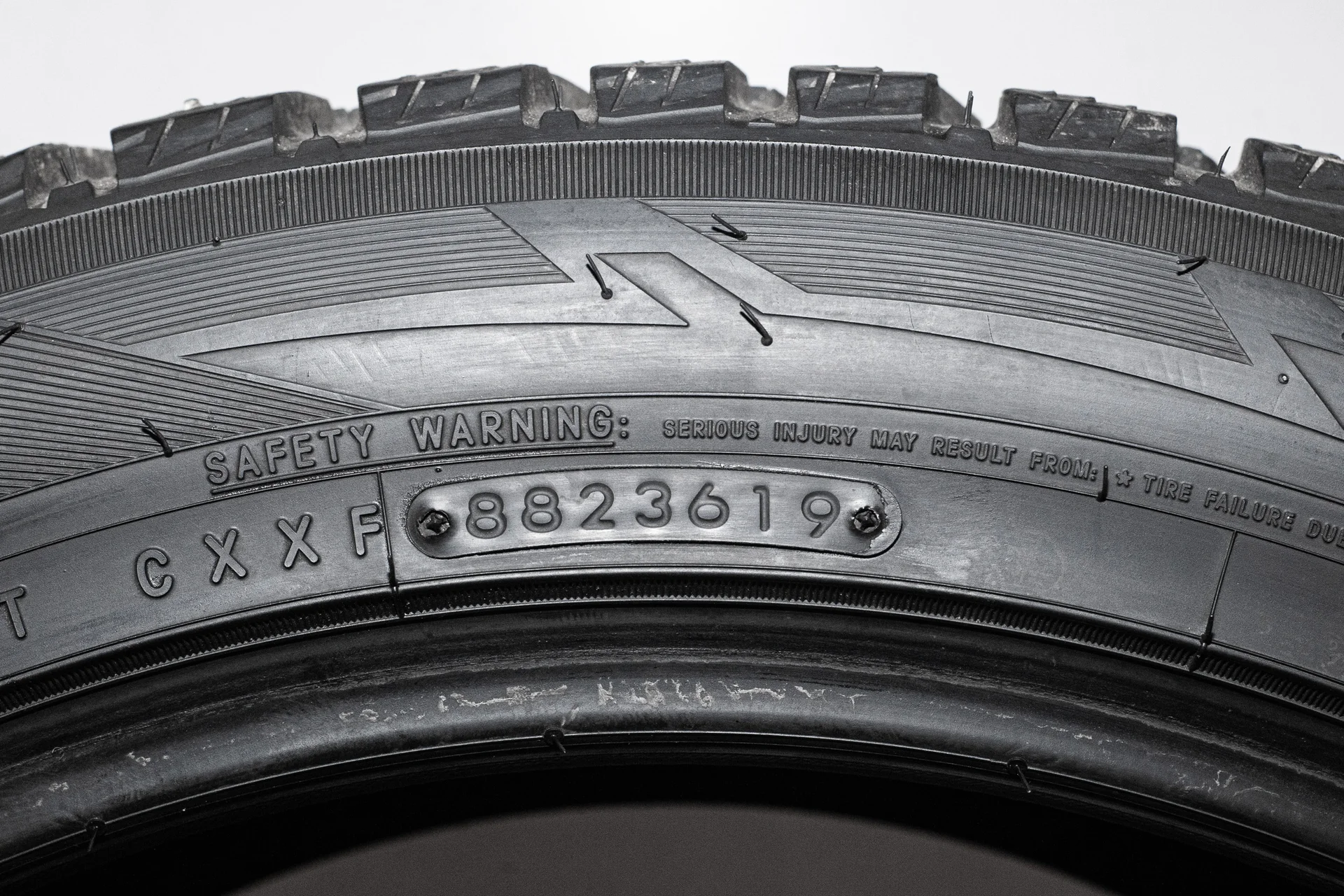 Toyo Observe Ice-Freezer SUV 315/40 R21 111T - миниатюра 9