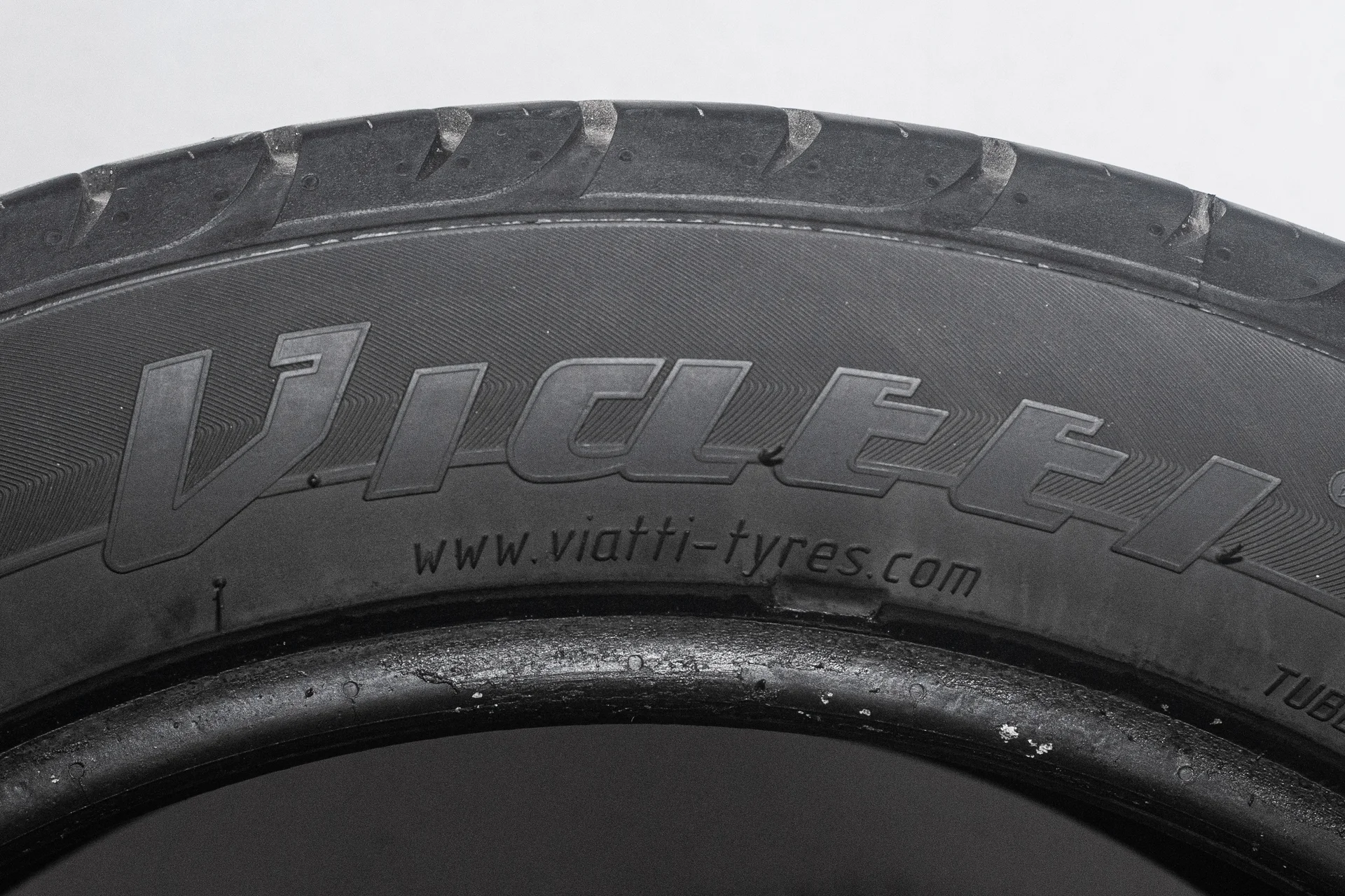 Viatti Strada Asimmetrico V-130 215/50 R17 91V - миниатюра 10