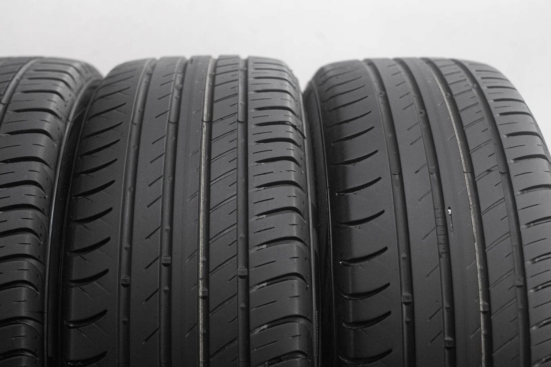 Viatti Strada Asimmetrico V-130 215/50 R17 91V - миниатюра 4