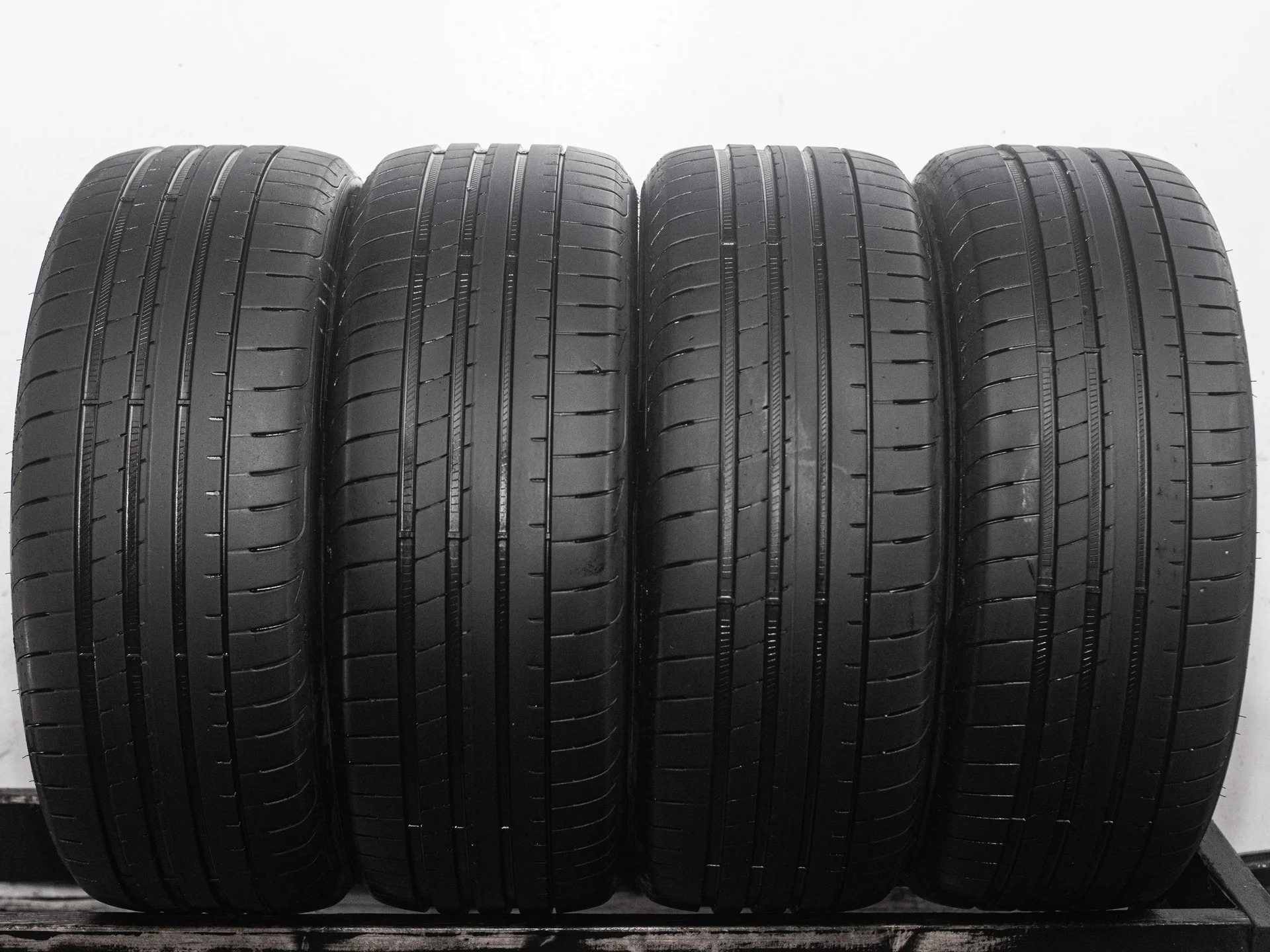 Goodyear Eagle F1 Asymmetric 3 SUV 245/45 R20 100V XL