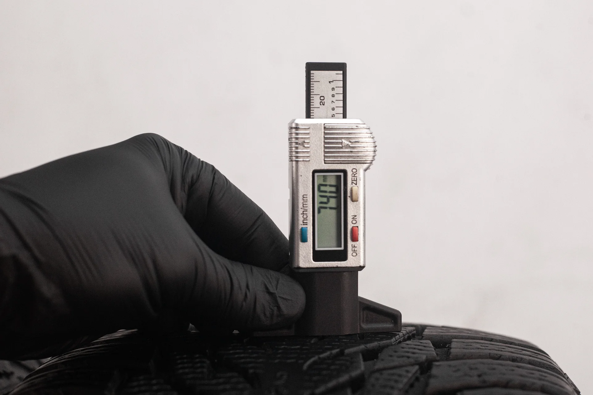 Nokian Hakkapeliitta R3 SUV 235/55 R19 105R - миниатюра 2