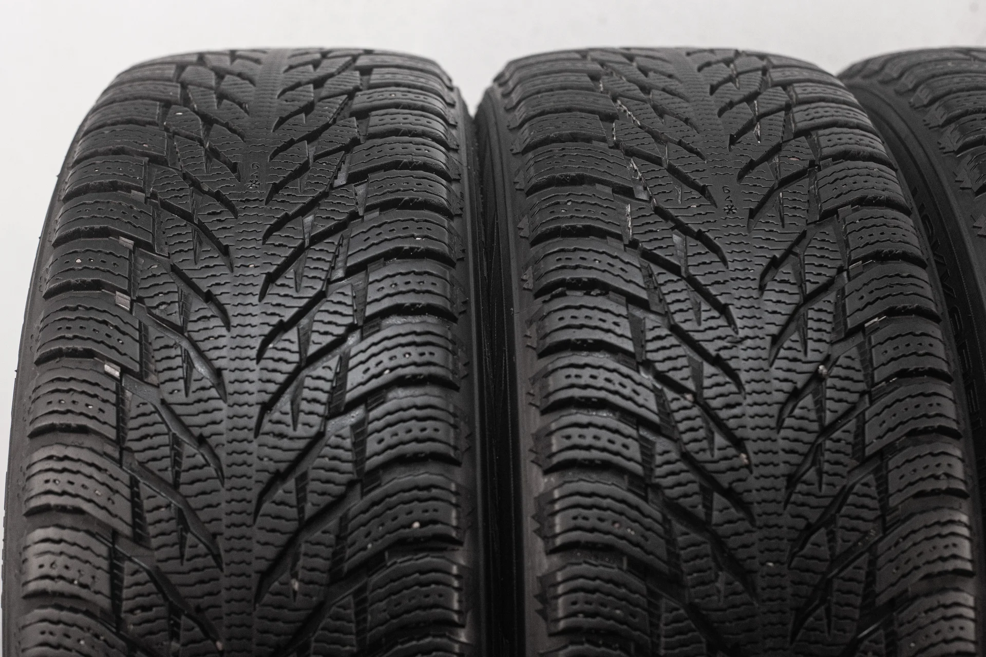 Nokian Hakkapeliitta R3 SUV 235/55 R19 105R - миниатюра 5