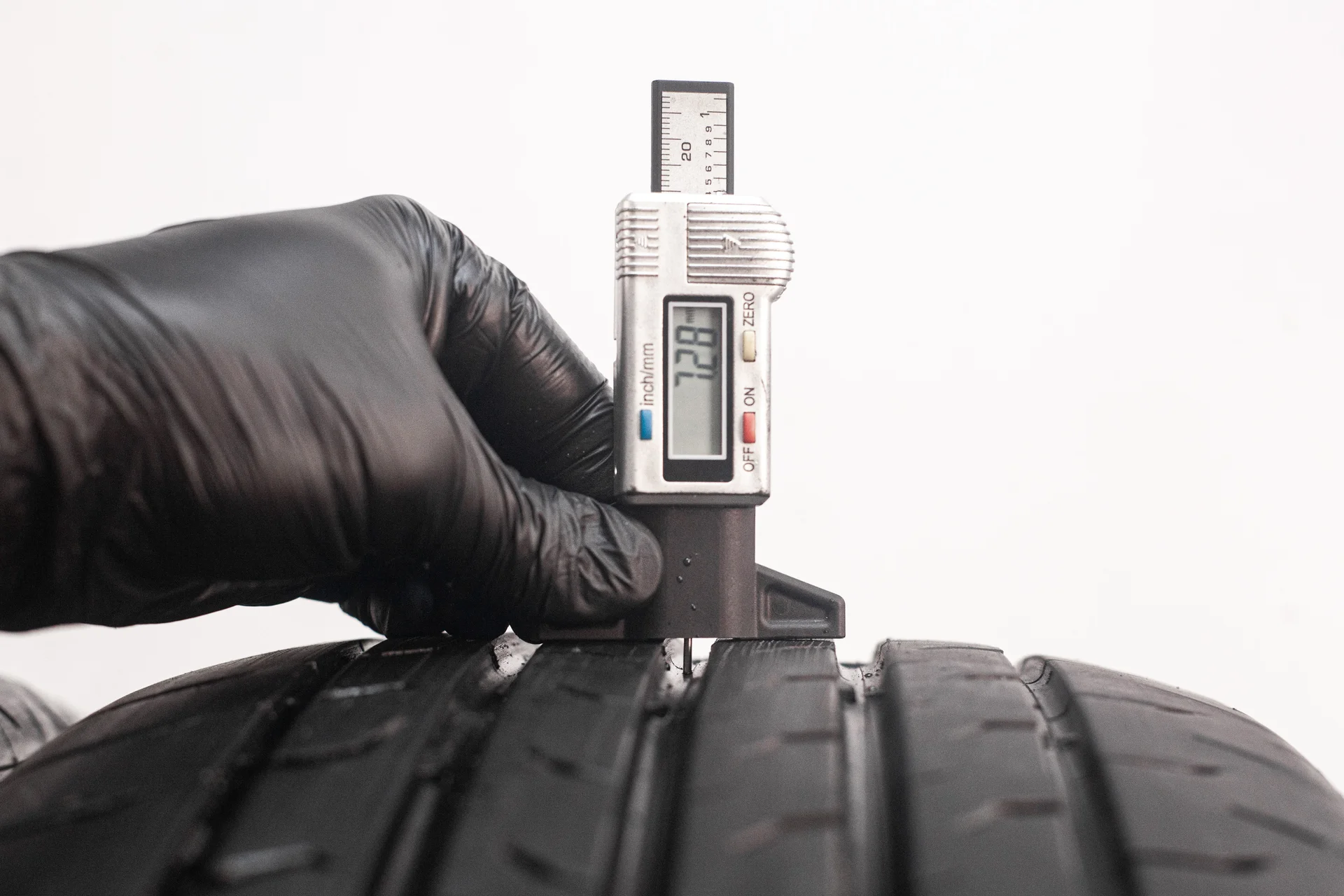 Continental MaxContact MC6 265/45 R21 108V - миниатюра 2