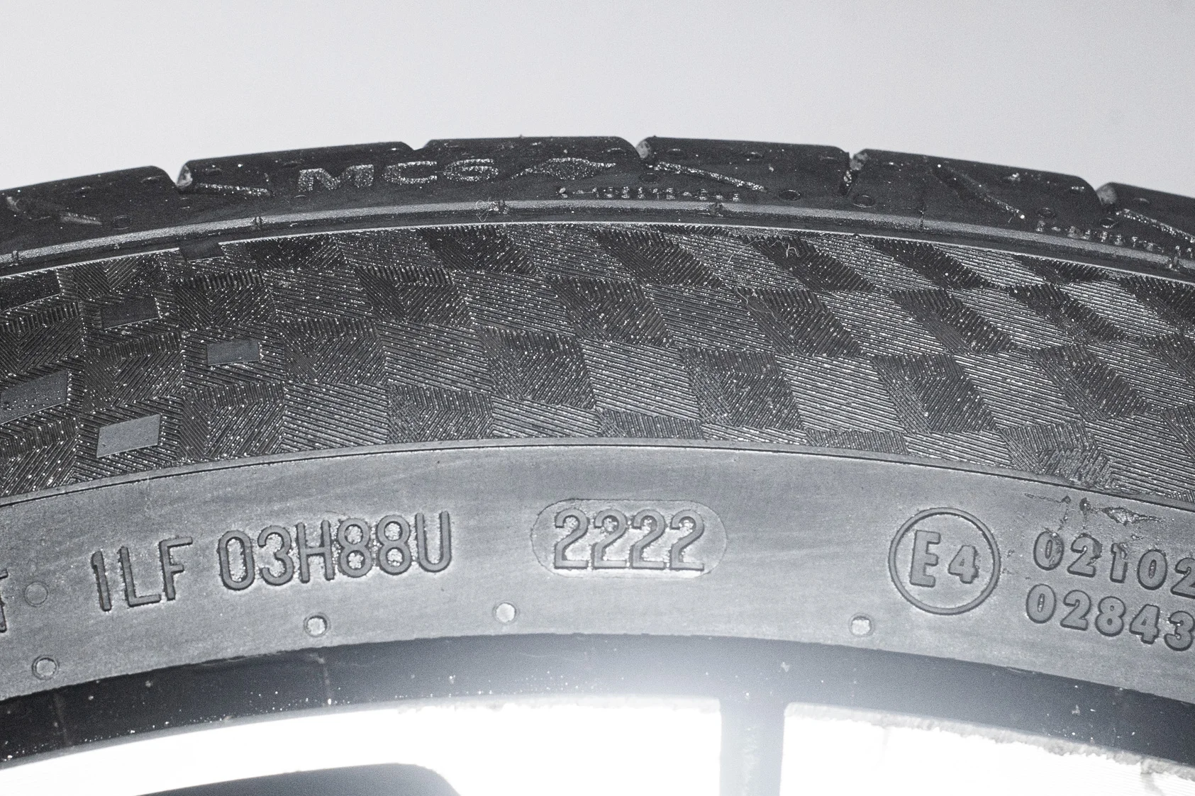 Continental MaxContact MC6 265/45 R21 108V - миниатюра 9