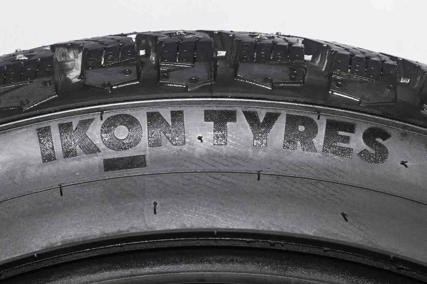 Ikon Autograph Ice 9 235/45 R19 99T - миниатюра 9
