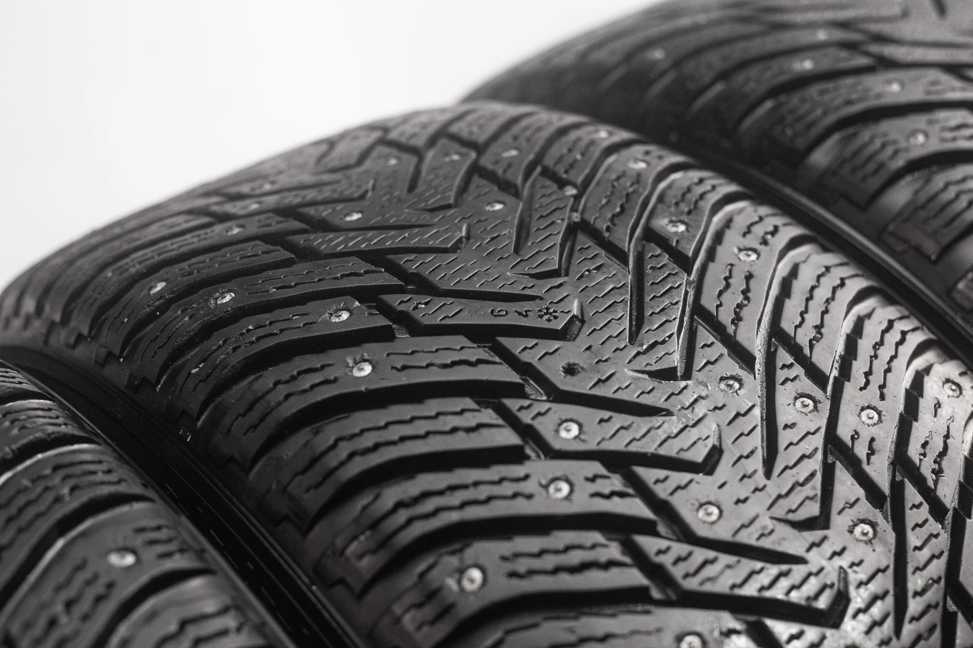 Nokian Hakkapeliitta 8 245/50 R18 104T - миниатюра 3