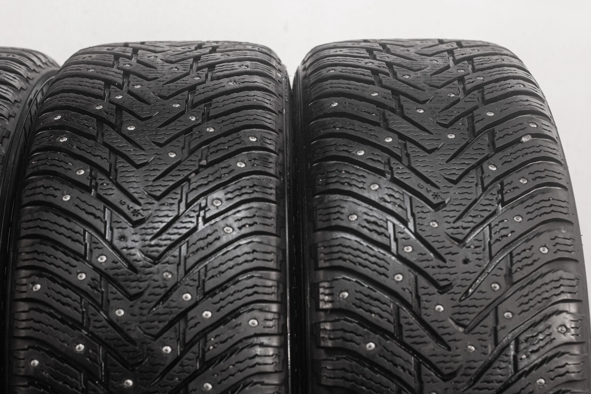 Nokian Hakkapeliitta 8 245/50 R18 104T - миниатюра 4