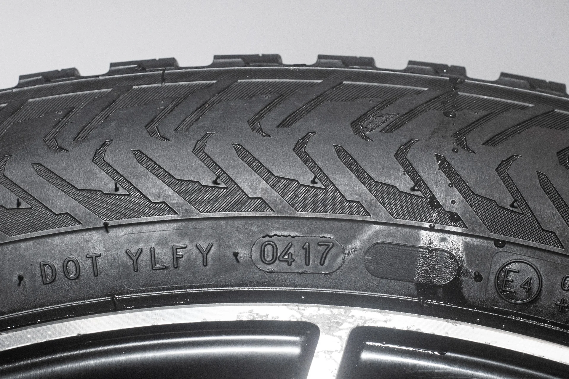 Nokian Hakkapeliitta 8 245/50 R18 104T - миниатюра 9