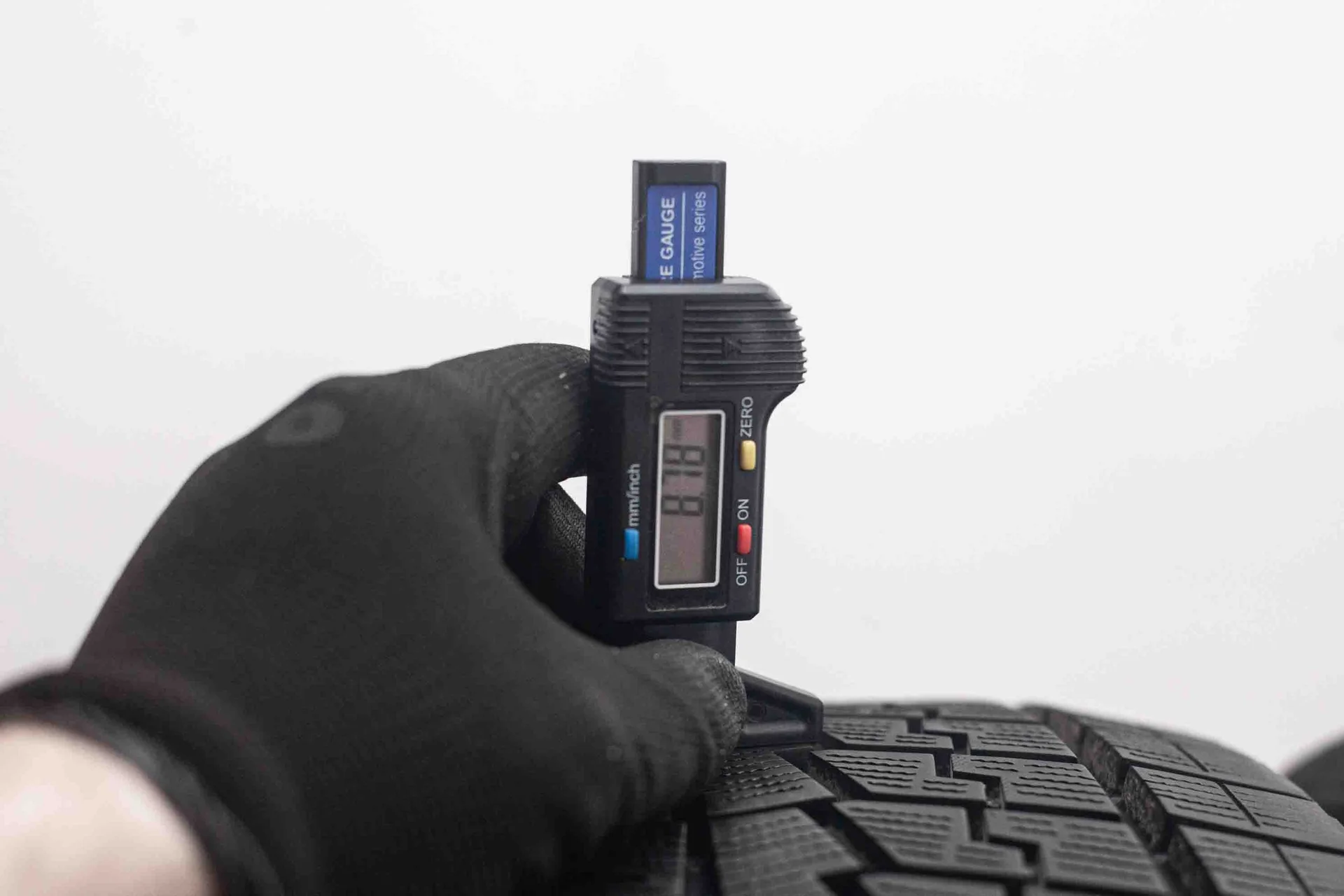 Yokohama Ice Guard IG70 225/55 R18 98Q - миниатюра 2