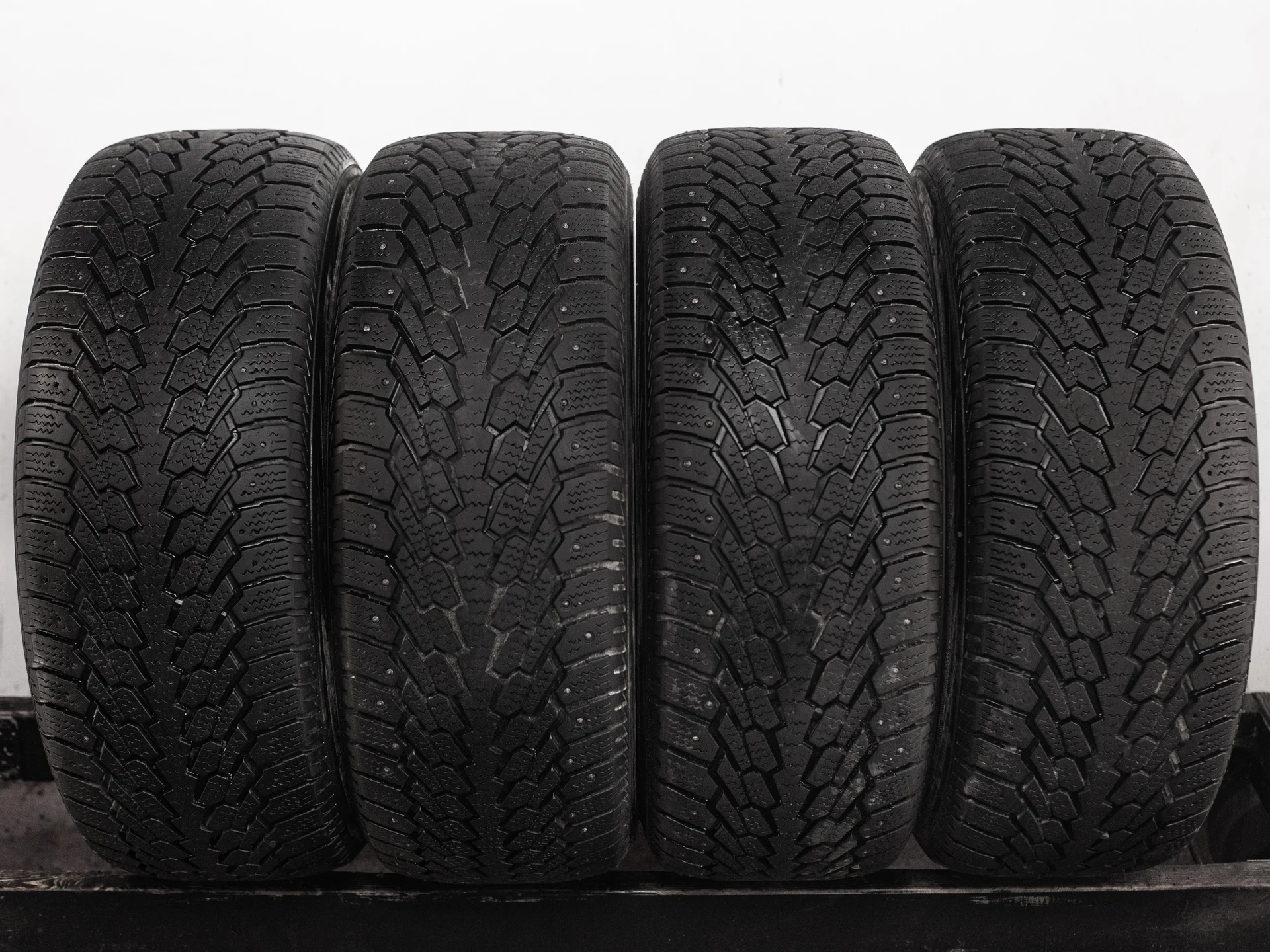 Nexen WinGuard 255/65 R16 106T - изображение 1