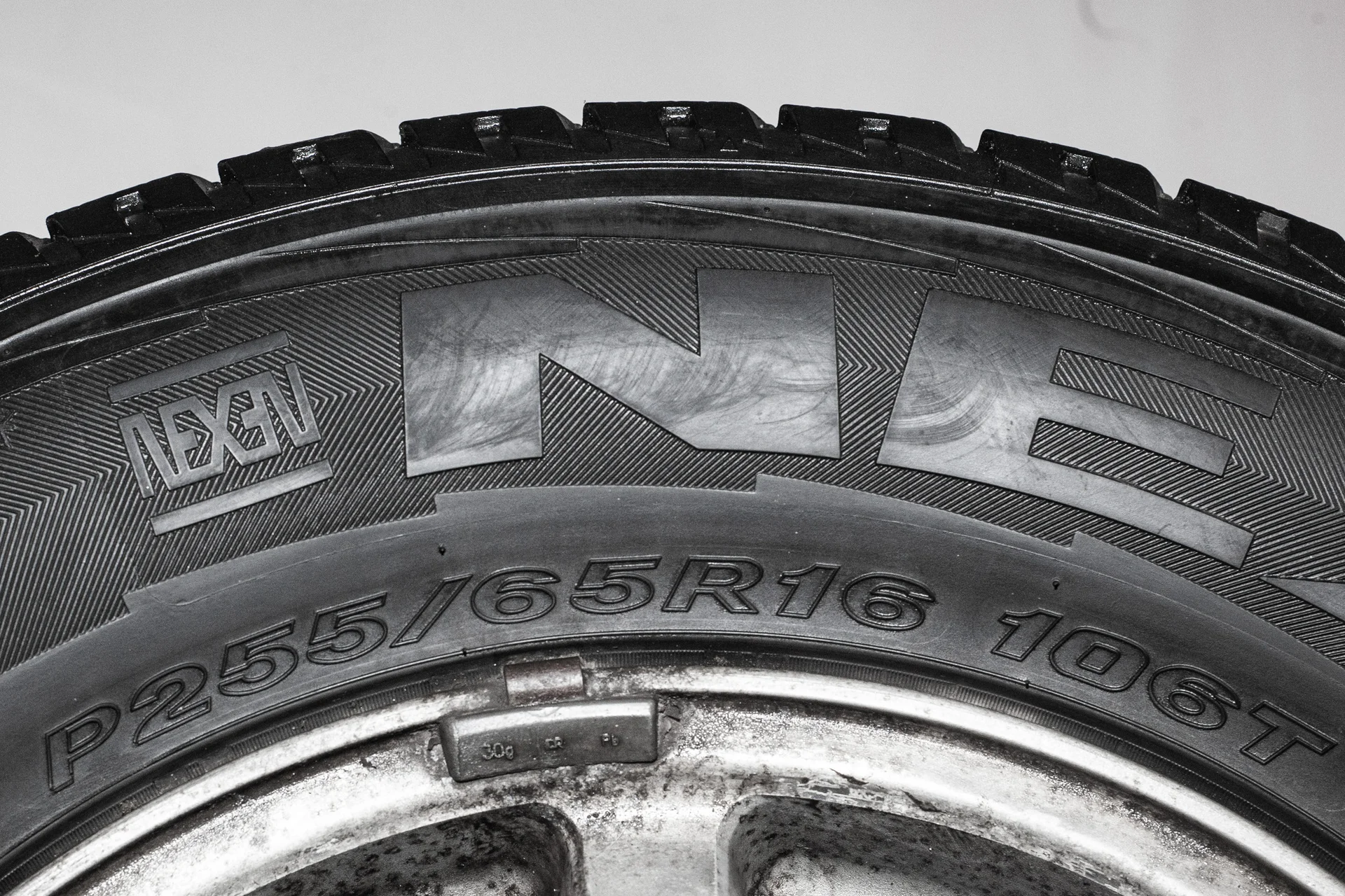Nexen WinGuard 255/65 R16 106T - миниатюра 8