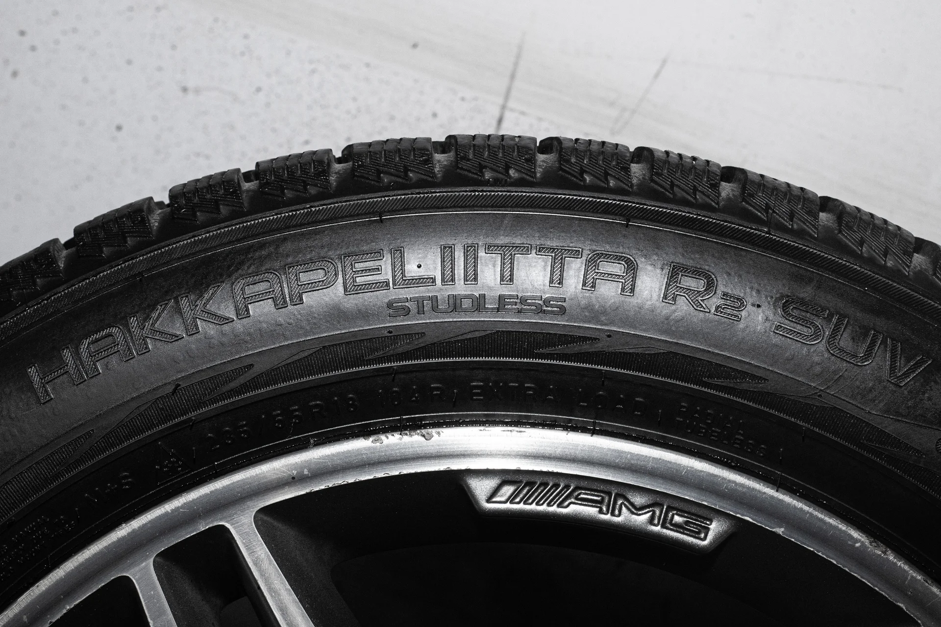 Nokian Hakkapeliitta R2 SUV 235/55 R18 104R - миниатюра 9