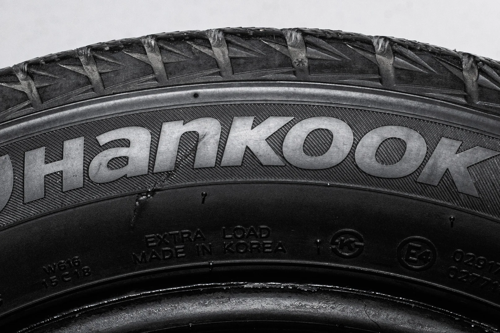 Hankook Winter I'Cept IZ2 185/60 R15 88T XL - миниатюра 9