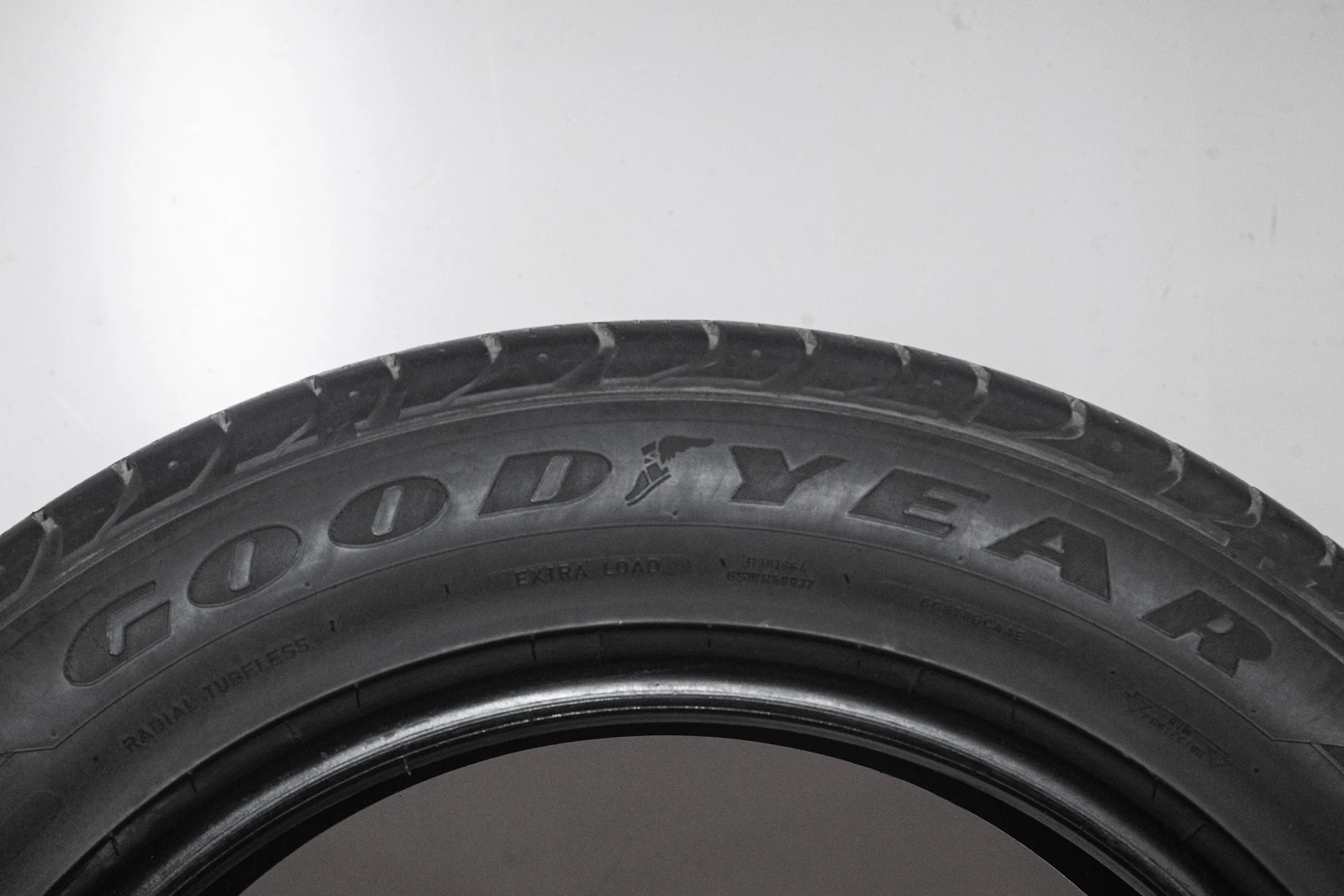 Goodyear Eagle Sport SUV 225/60 R18 104V - миниатюра 6