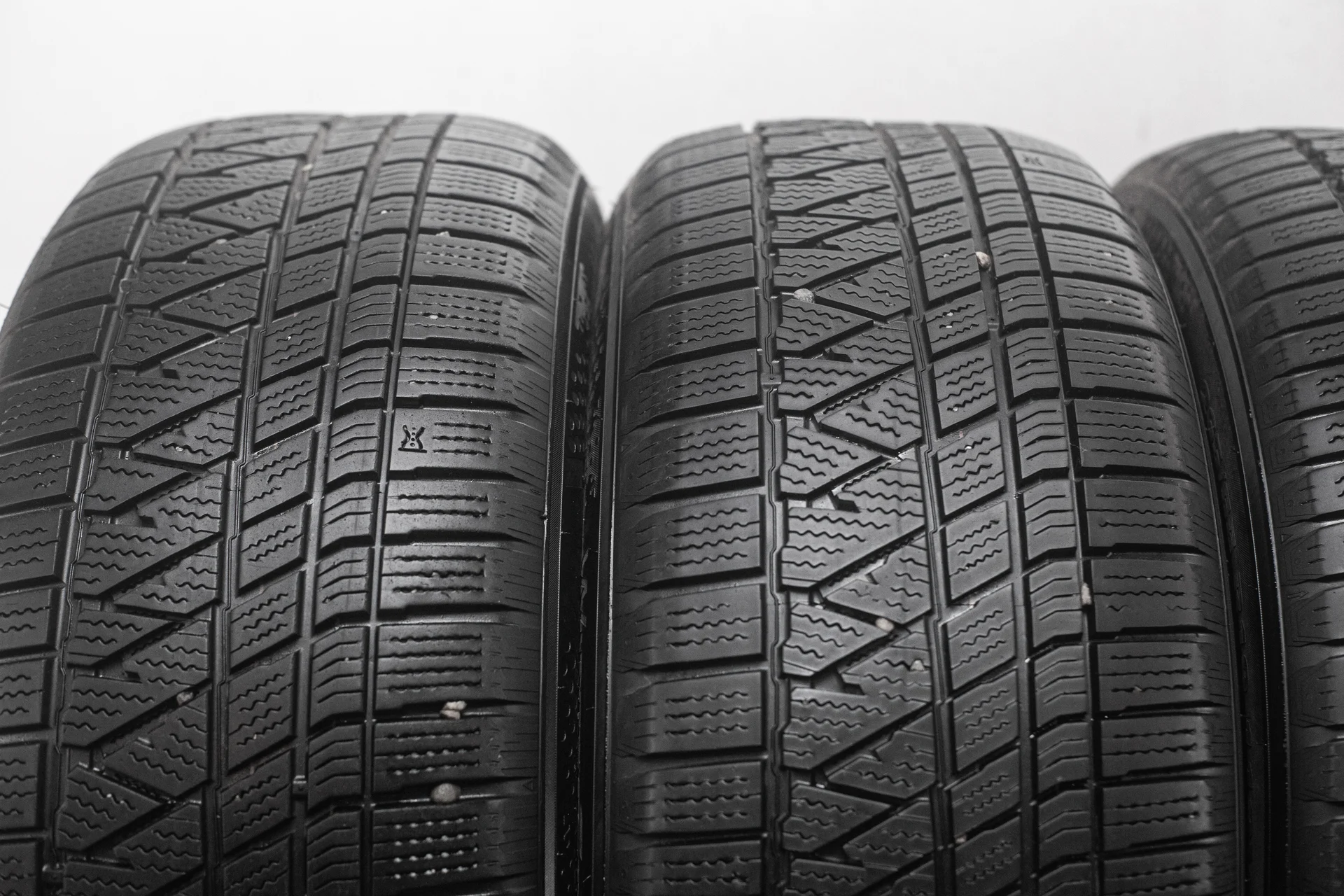 Kumho Wintercraft WS71 SUV 265/55 R19 113V - миниатюра 5