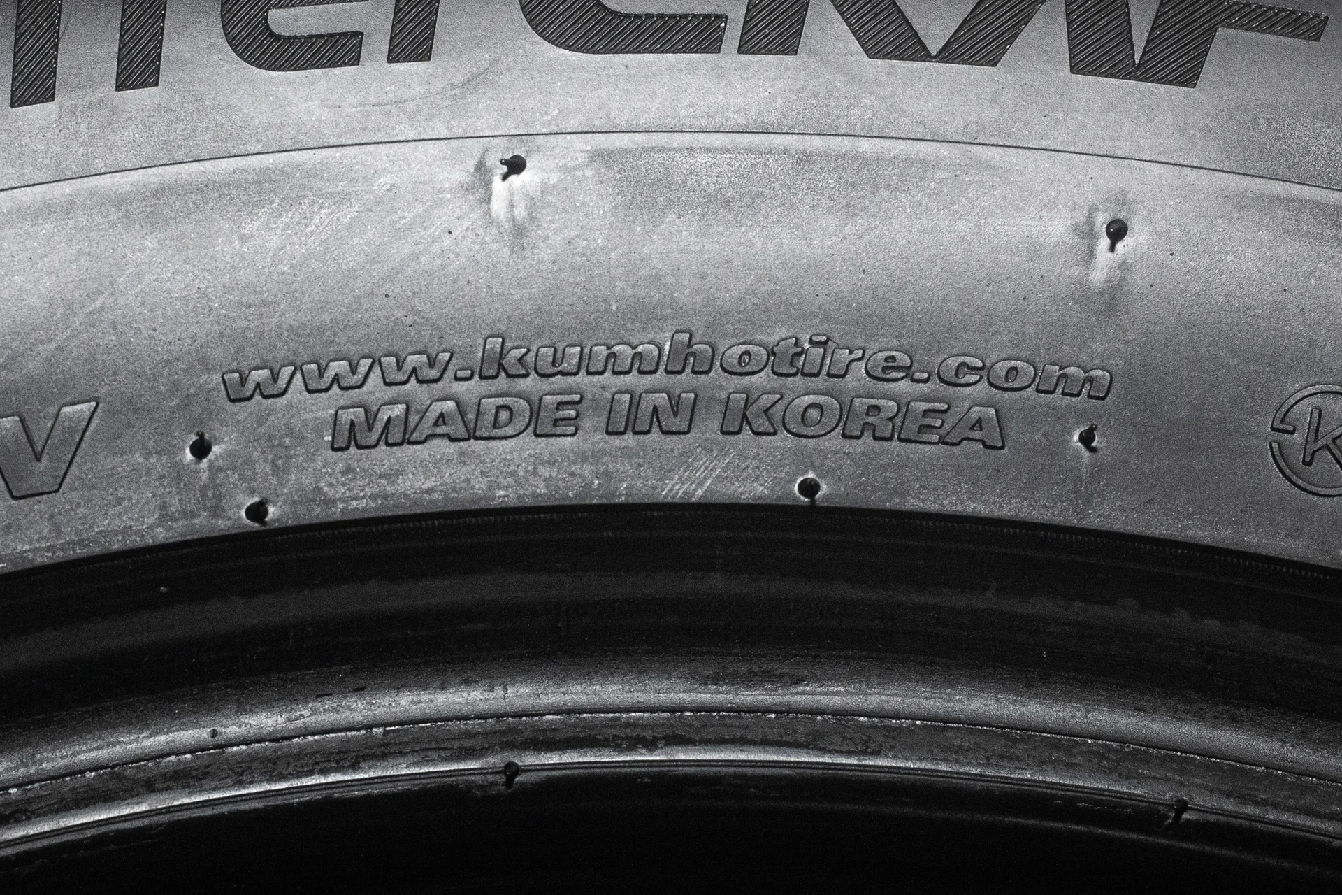 Kumho Wintercraft WS71 SUV 265/55 R19 113V - миниатюра 8