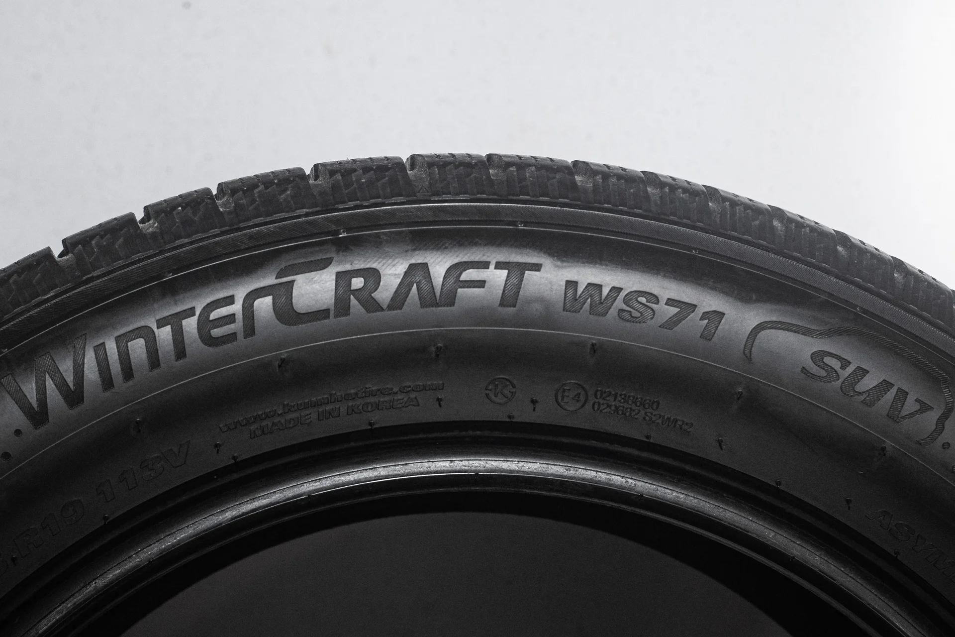 Kumho Wintercraft WS71 SUV 265/55 R19 113V - миниатюра 9