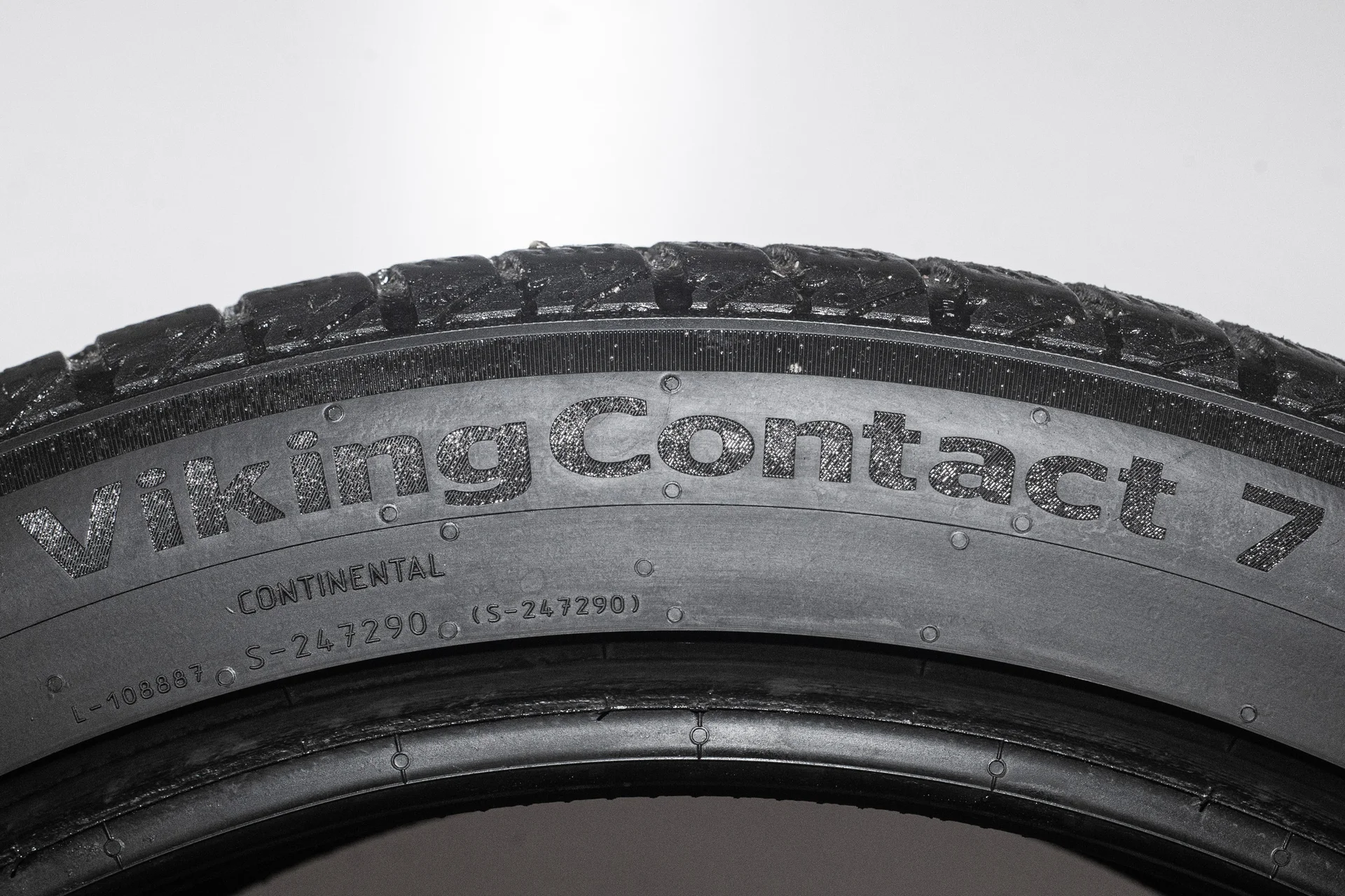Continental VikingContact 7 245/45 R20 103T - миниатюра 7