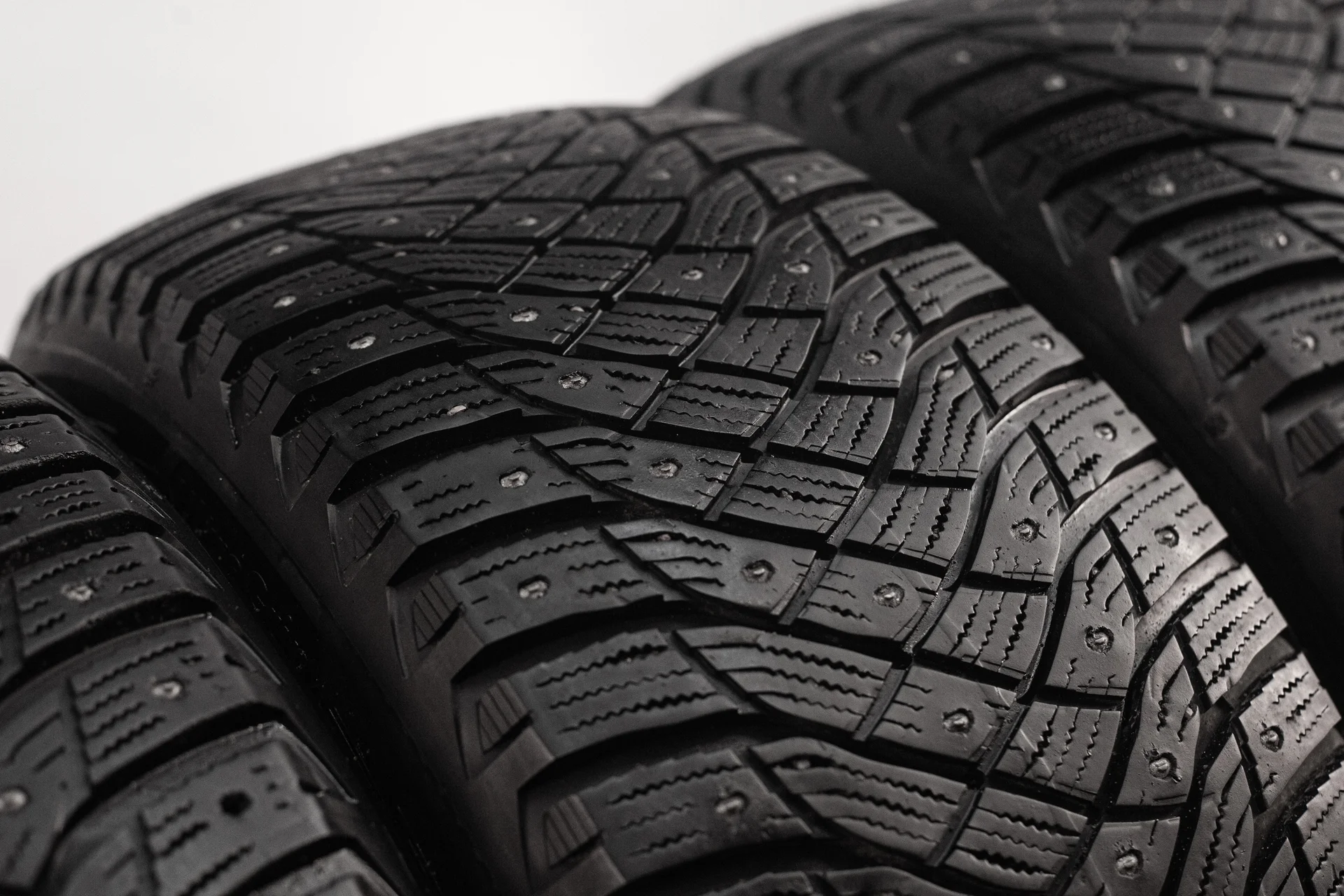 Goodyear UltraGrip Arctic 2 235/55 R17 103T - миниатюра 3