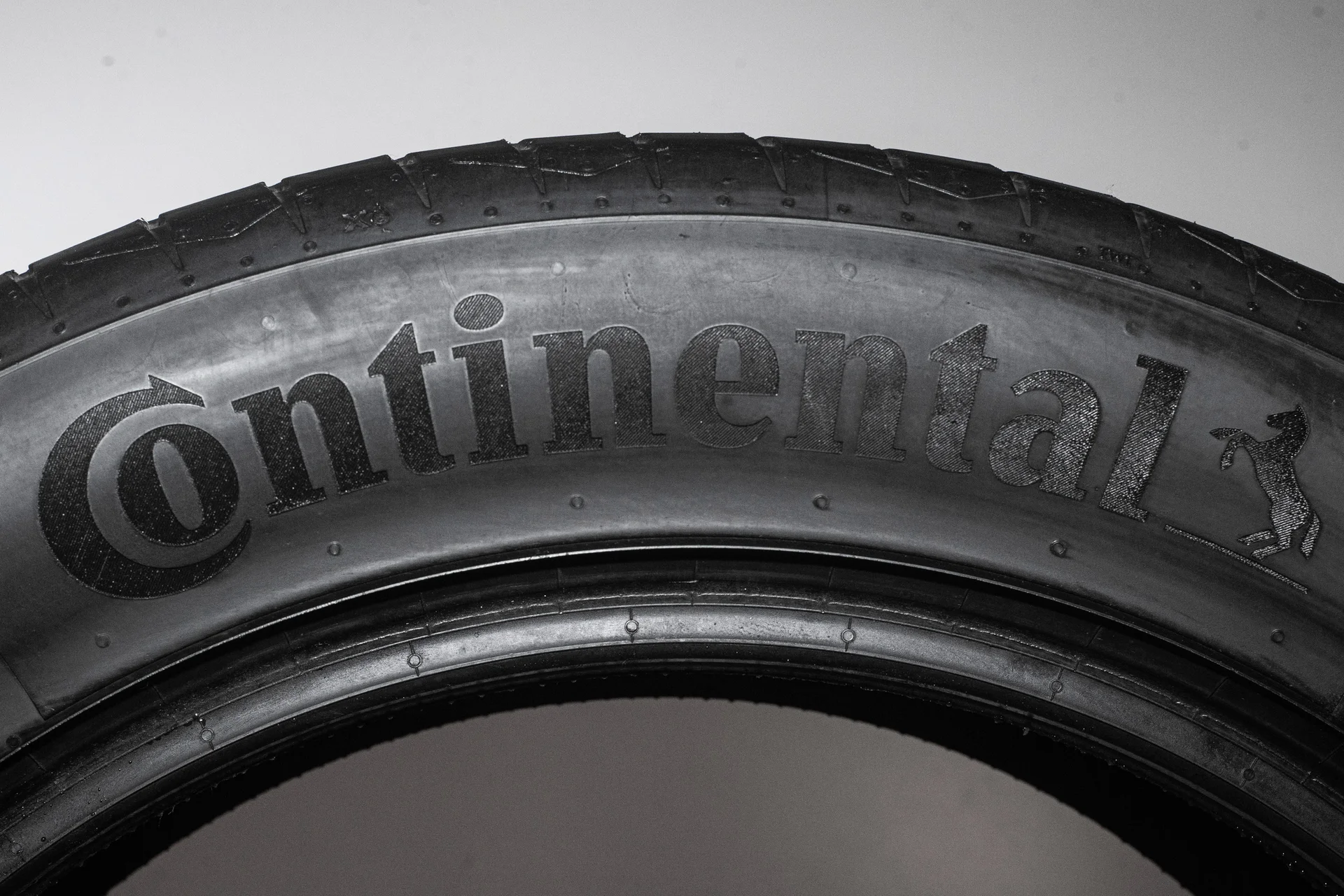 Continental PremiumContact 7 255/55 R20 110Y - миниатюра 6