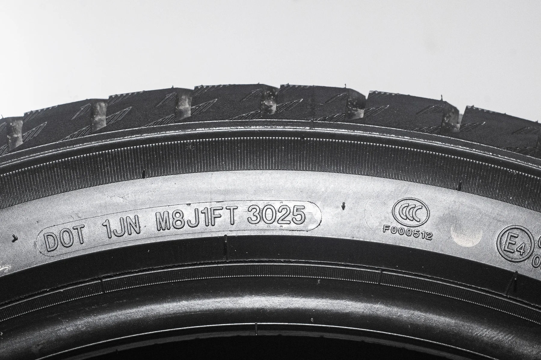 Opals SilverSnow F9 225/45 R19 96V XL - миниатюра 9