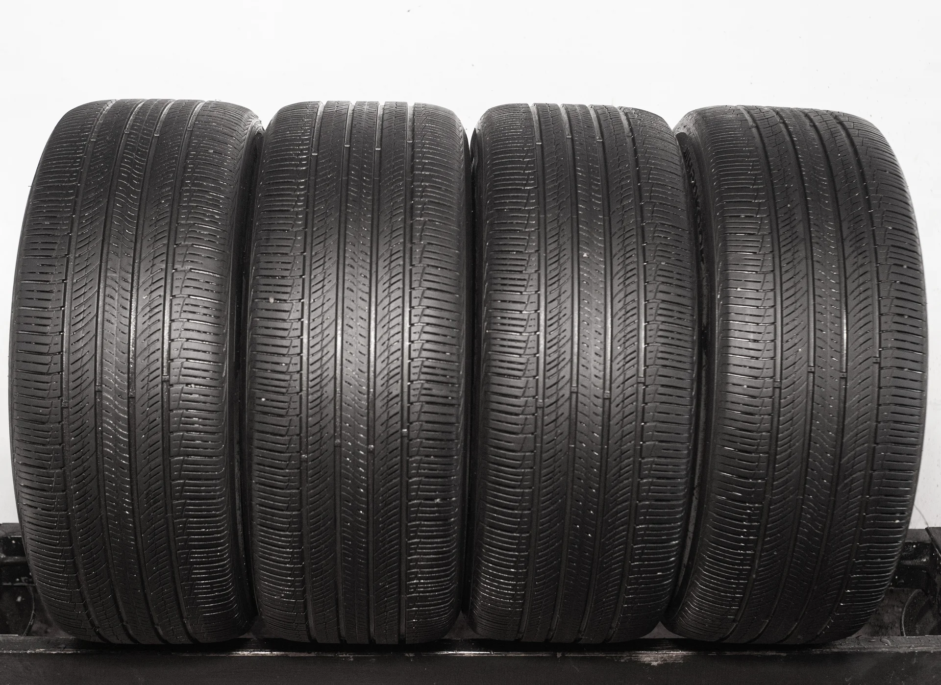 Hankook RA33 Dynapro HP2 265/50 R20 107V - изображение 1