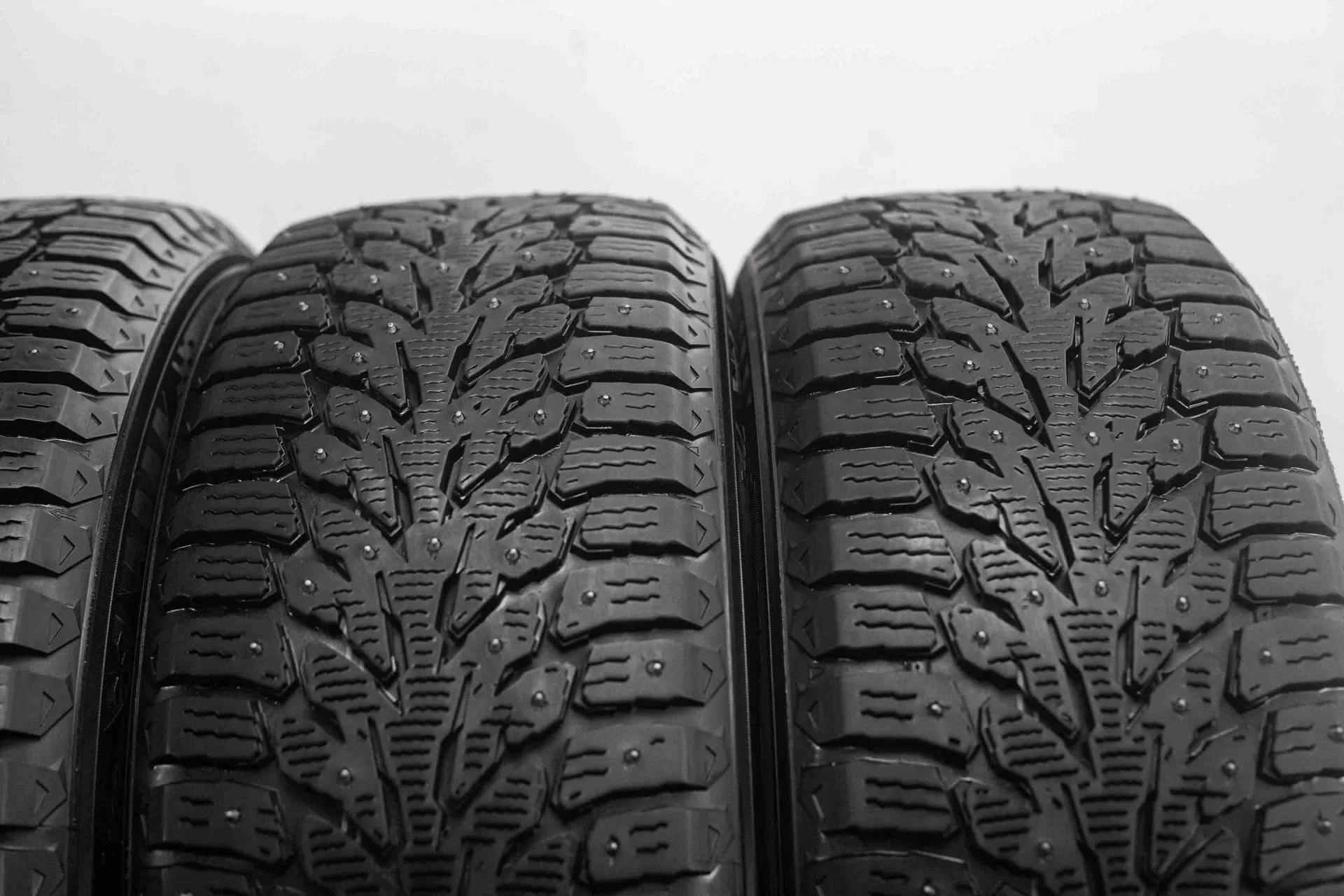 Kumho Wintercraft WI32 215/55 R18 99H XL - миниатюра 4