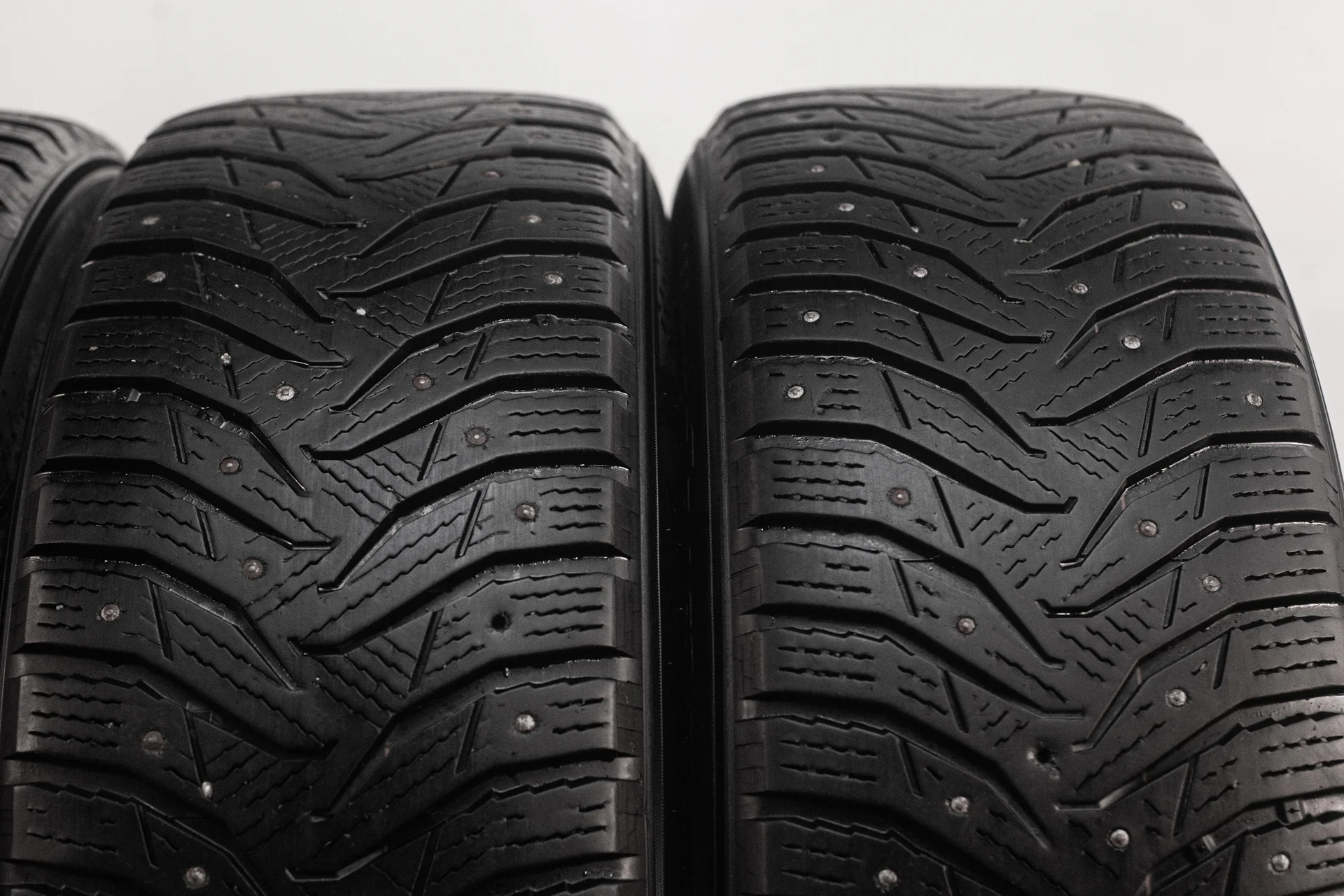 Kumho WinterCraft SUV WS31 Ice 225/60 R17 103T - миниатюра 4