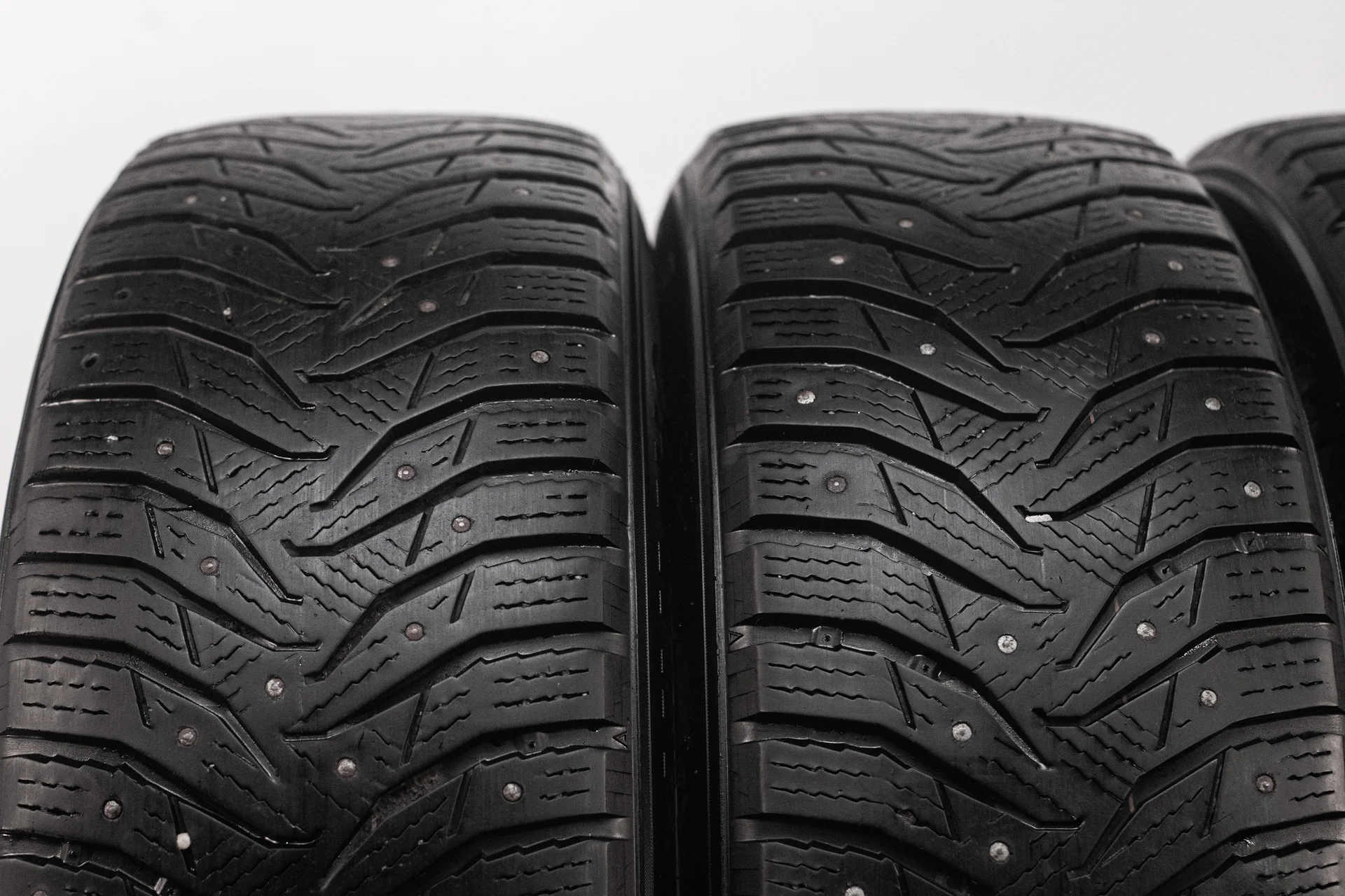 Kumho WinterCraft SUV WS31 Ice 225/60 R17 103T - миниатюра 5