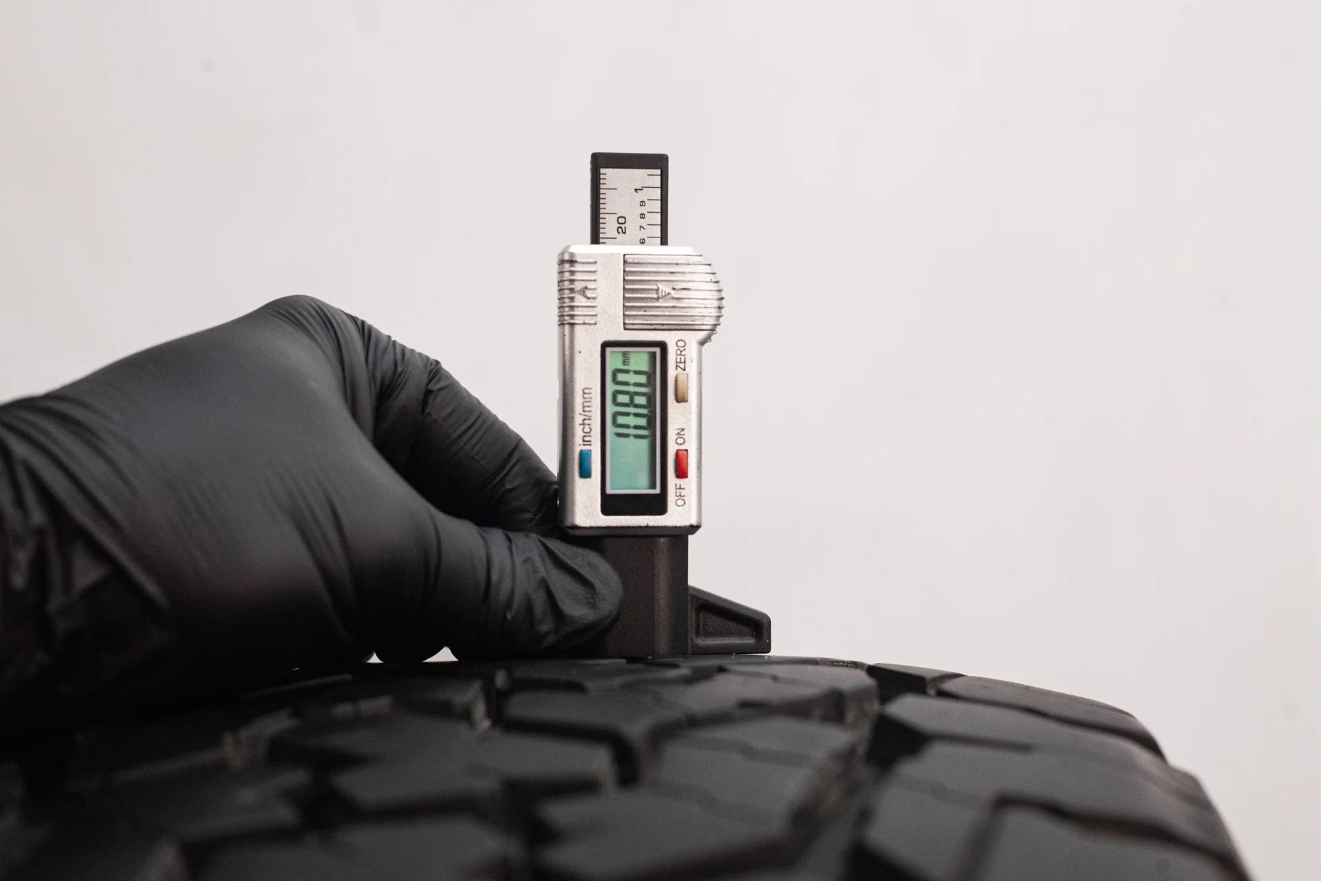 Roadcruza RA1100 LT255/50 R19 113/110S - миниатюра 2