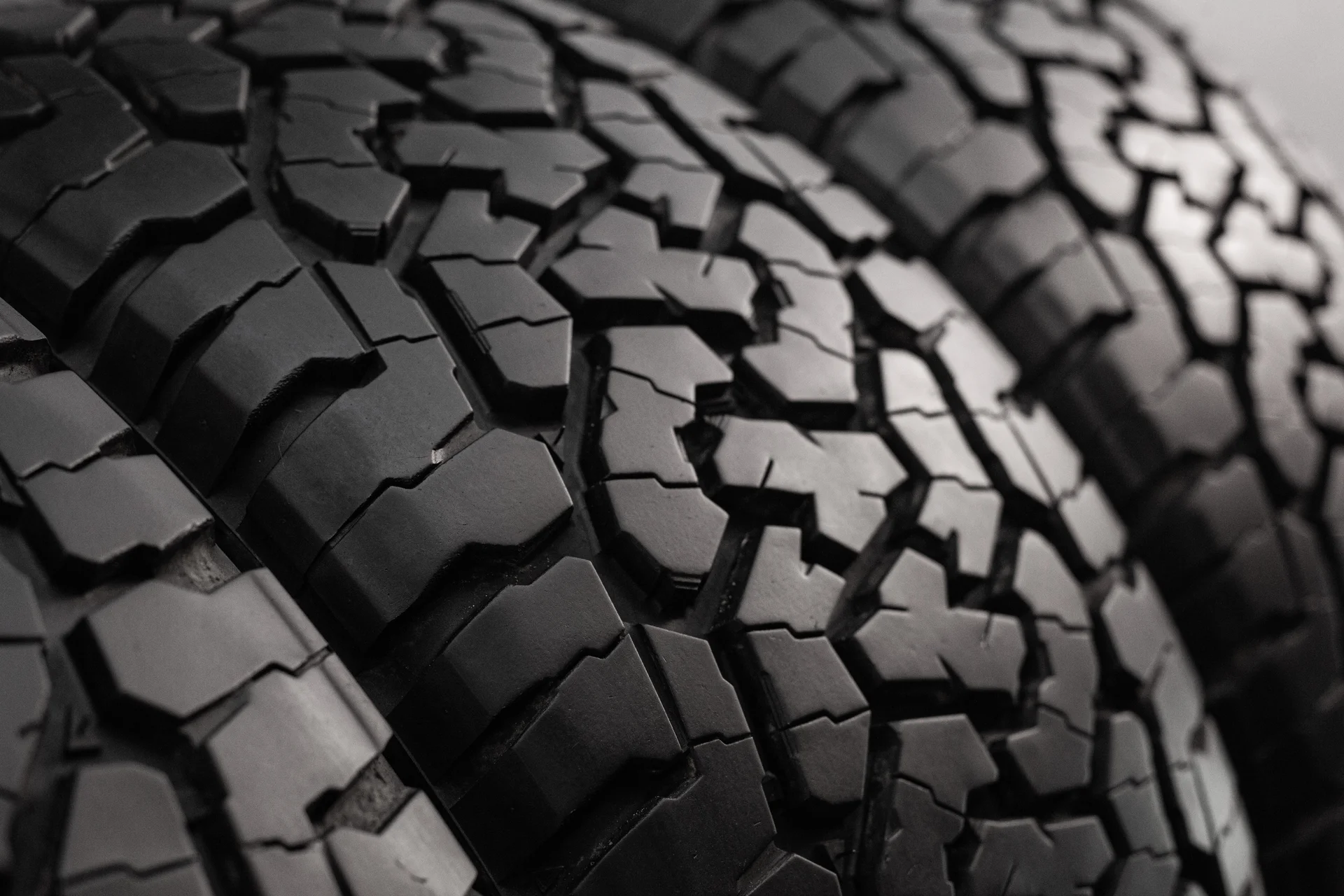 Roadcruza RA1100 LT255/50 R19 113/110S - миниатюра 3