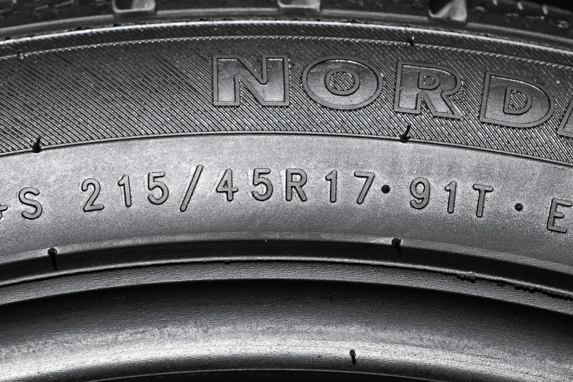 Ikon Nordman 7 215/45 R17 91T XL - миниатюра 7